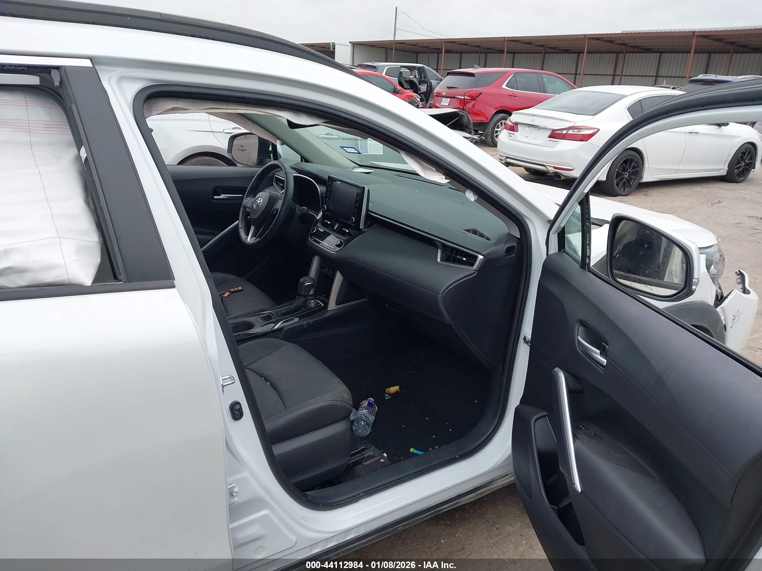 TOYOTA COROLLA image 5