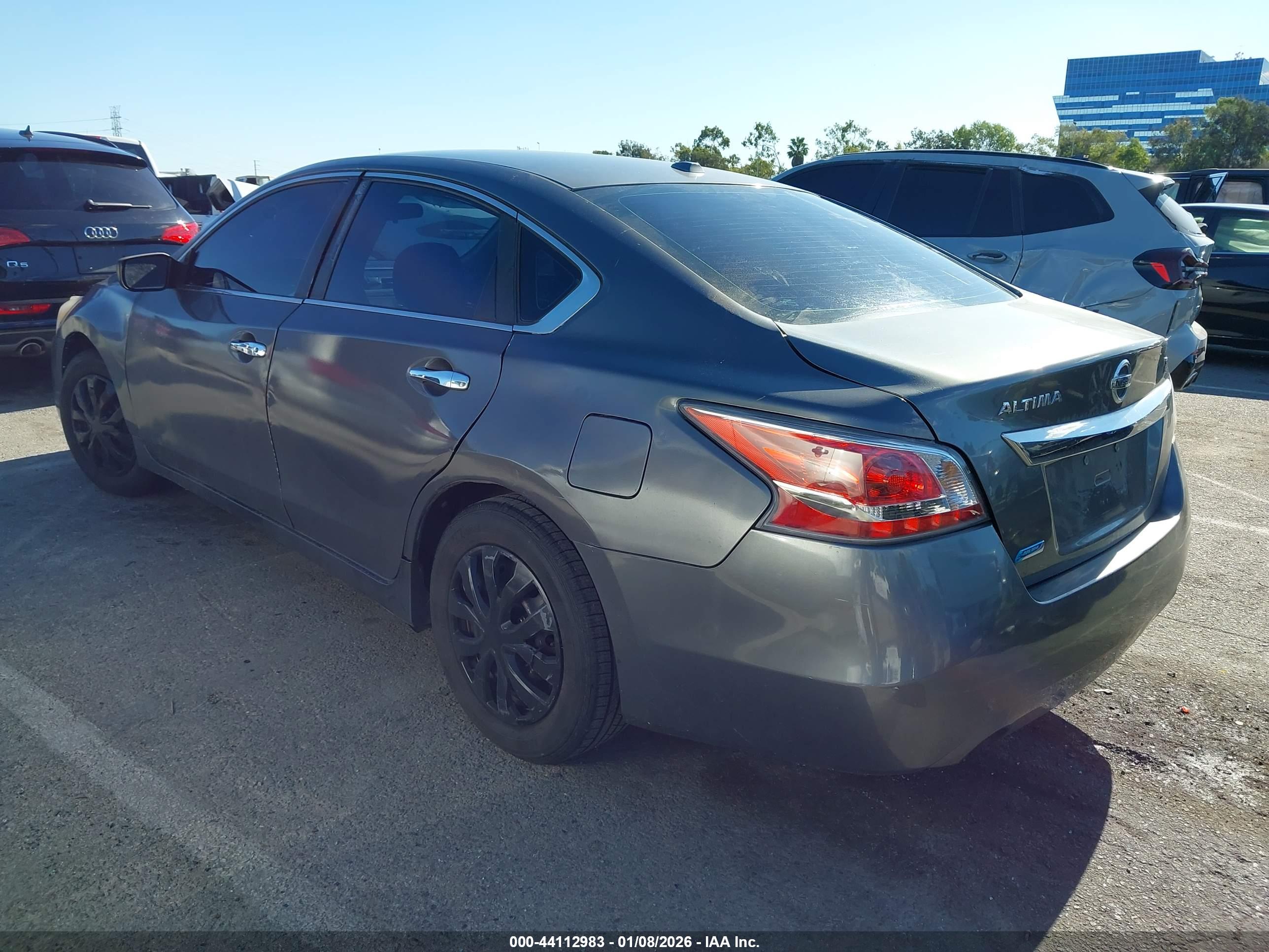 NISSAN ALTIMA image 3