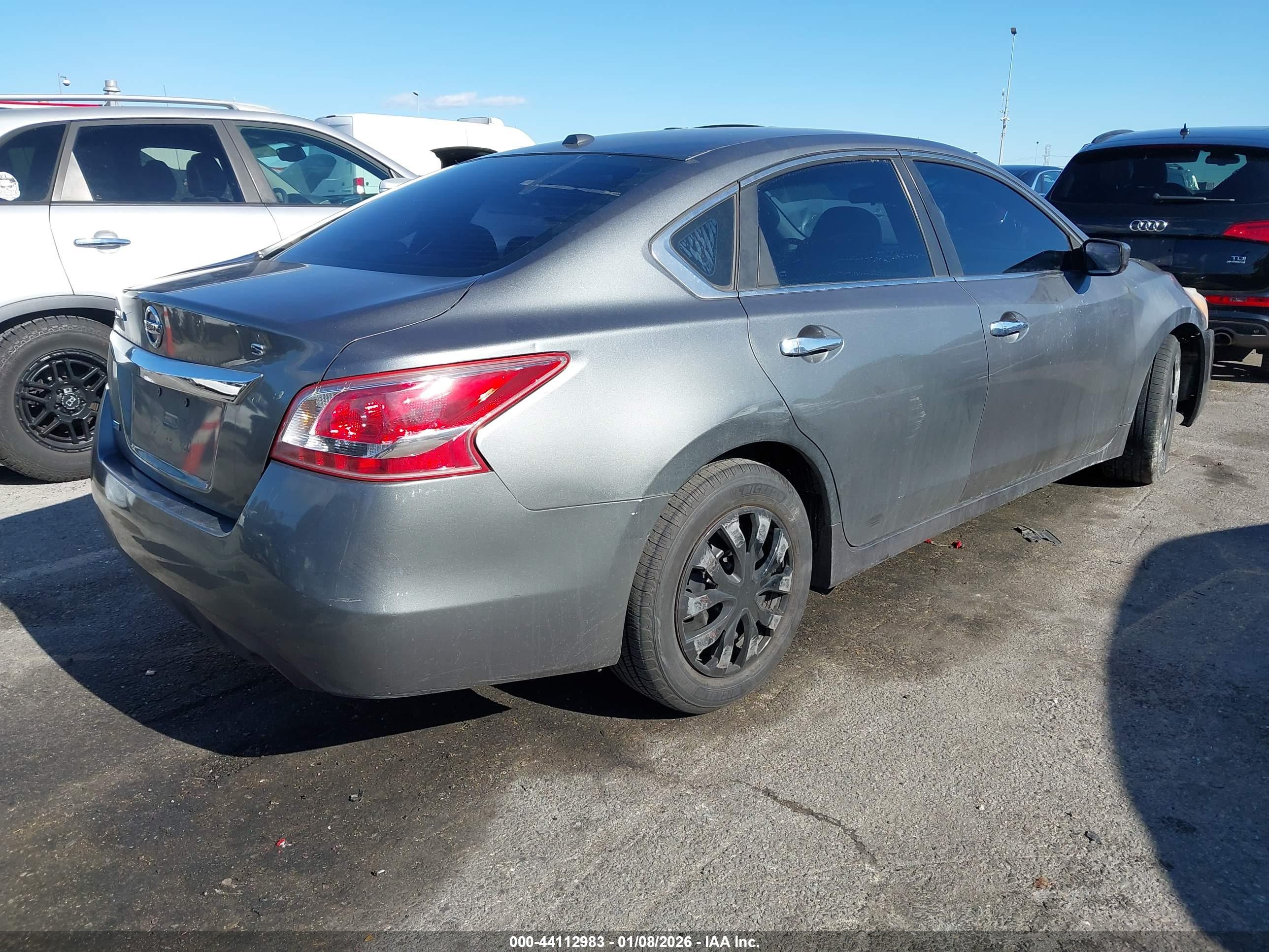 NISSAN ALTIMA image 4