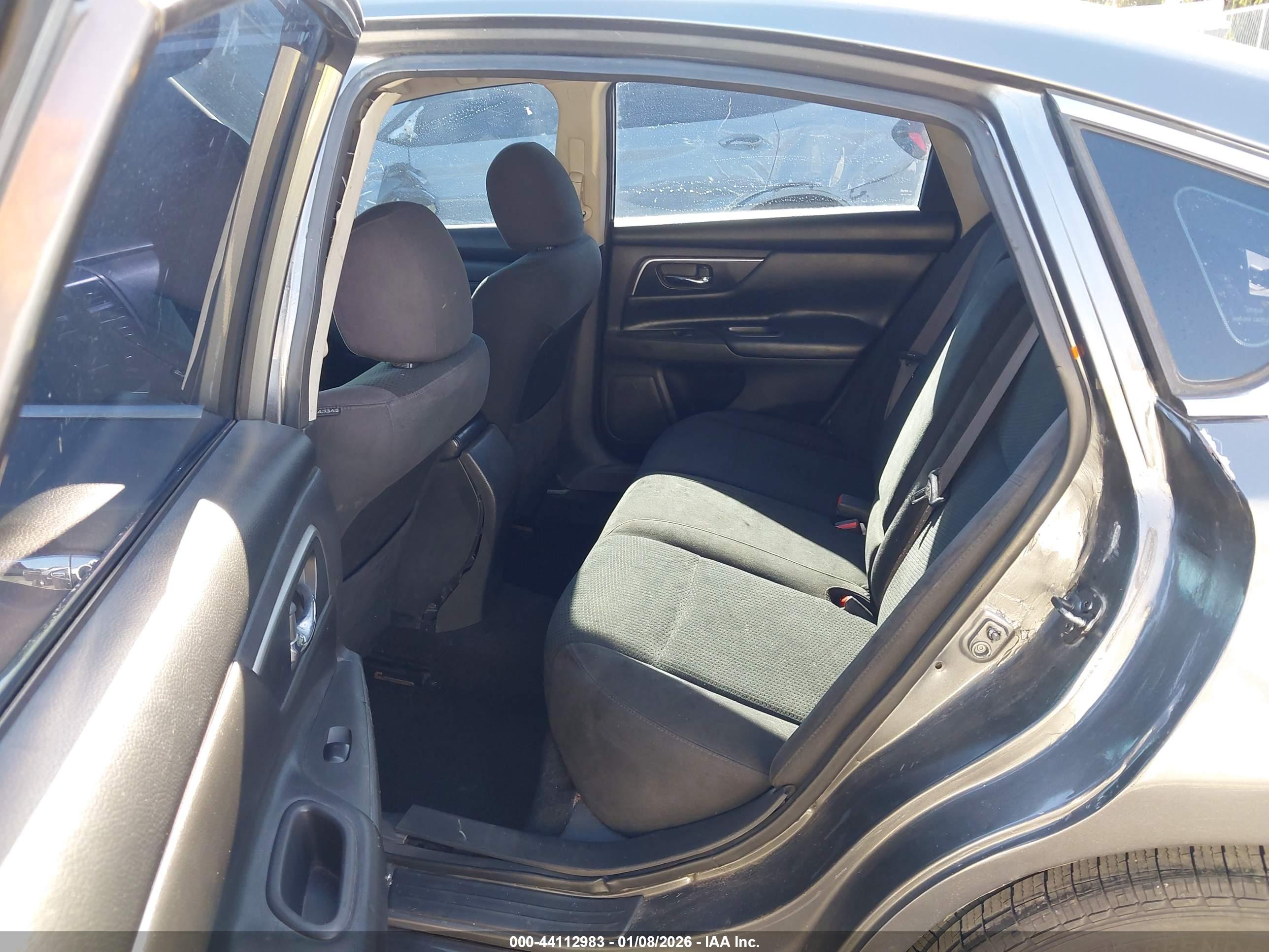 NISSAN ALTIMA image 8