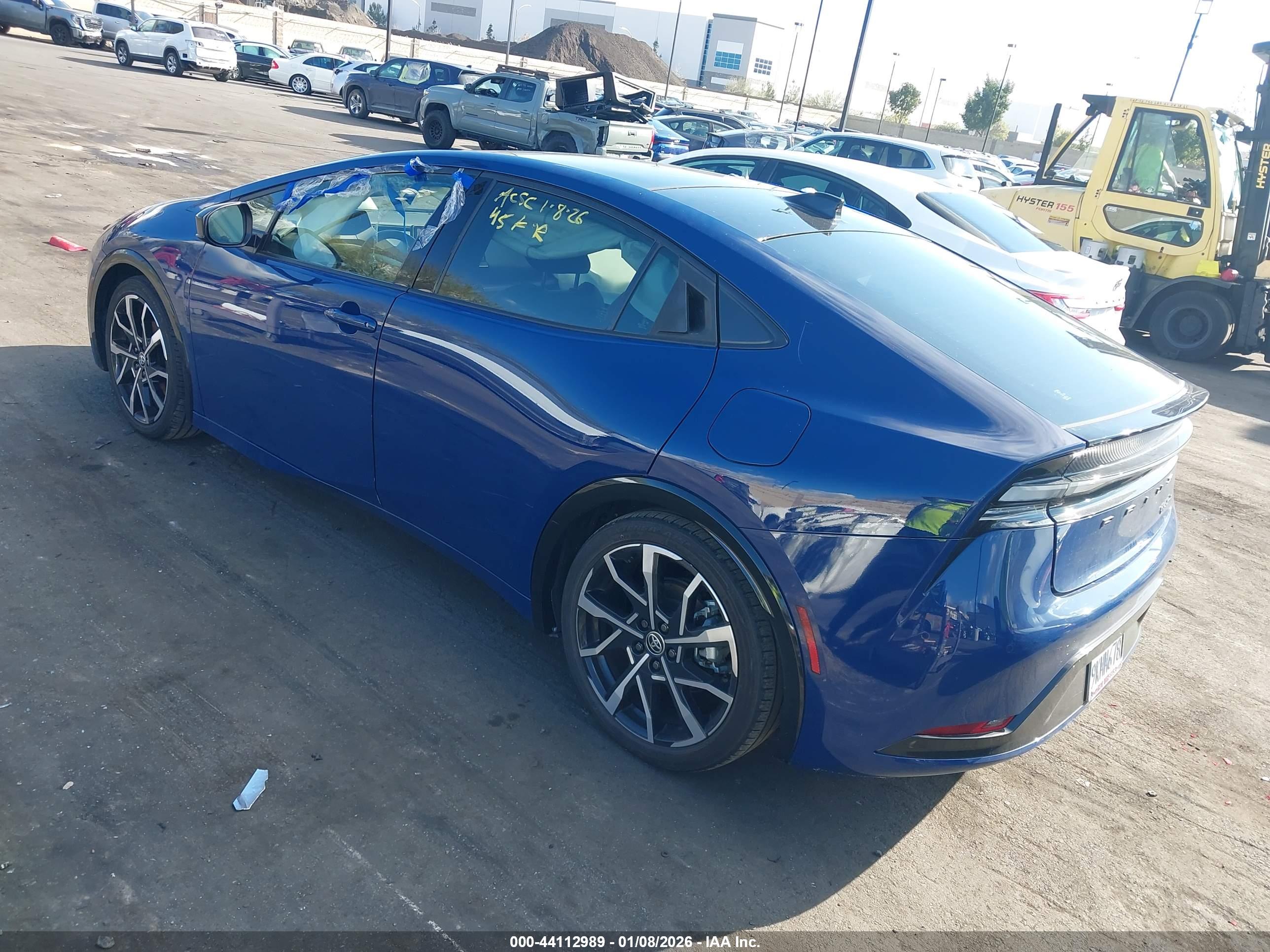 TOYOTA PRIUS image 3