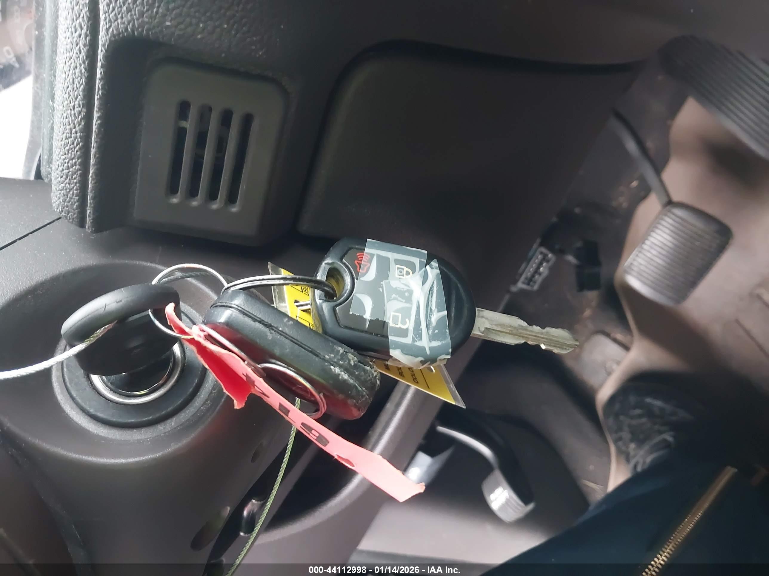 FORD TAURUS image 11