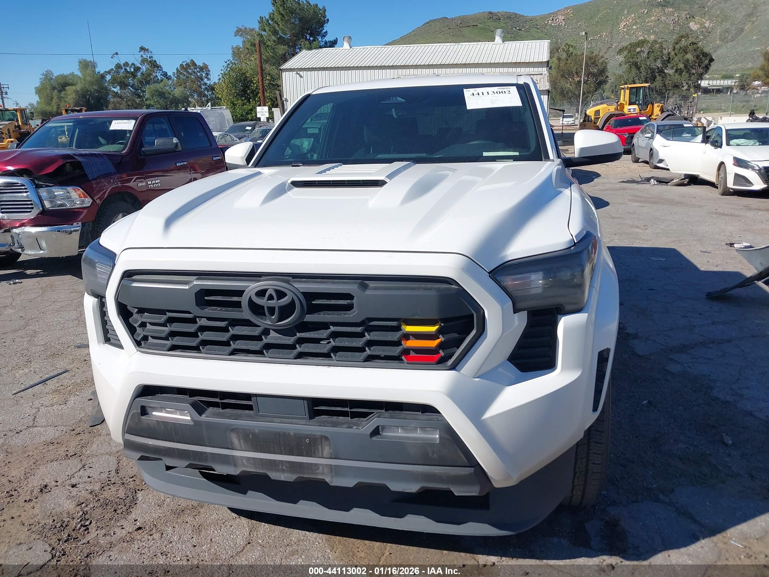 TOYOTA TACOMA image 6