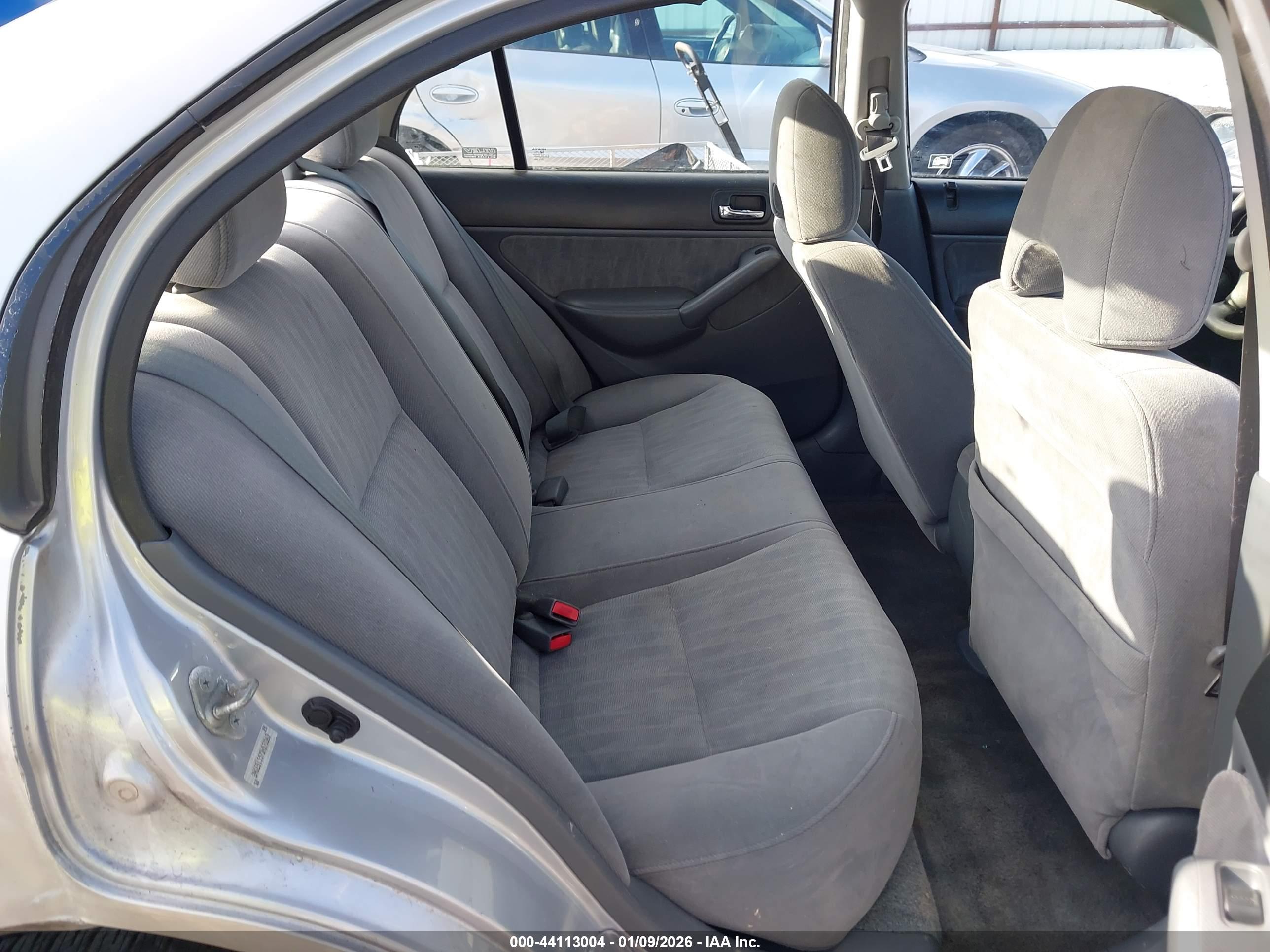 HONDA CIVIC image 8