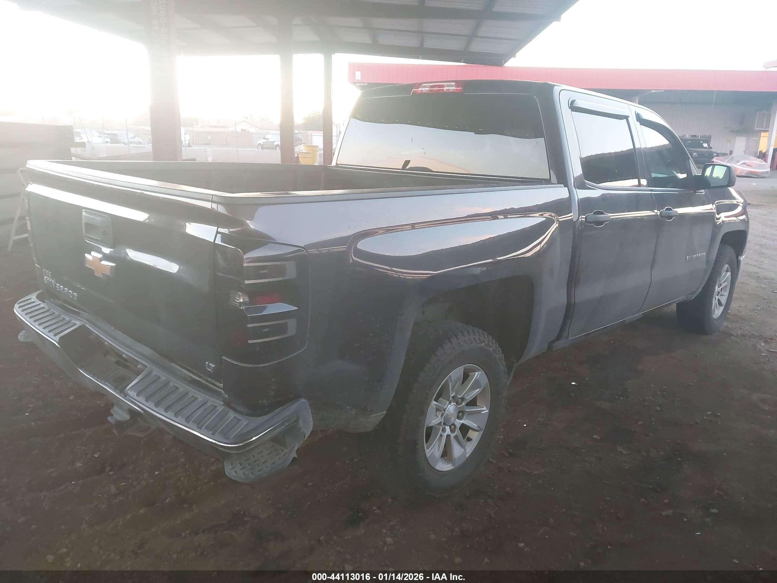 CHEVROLET SILVERADO image 4