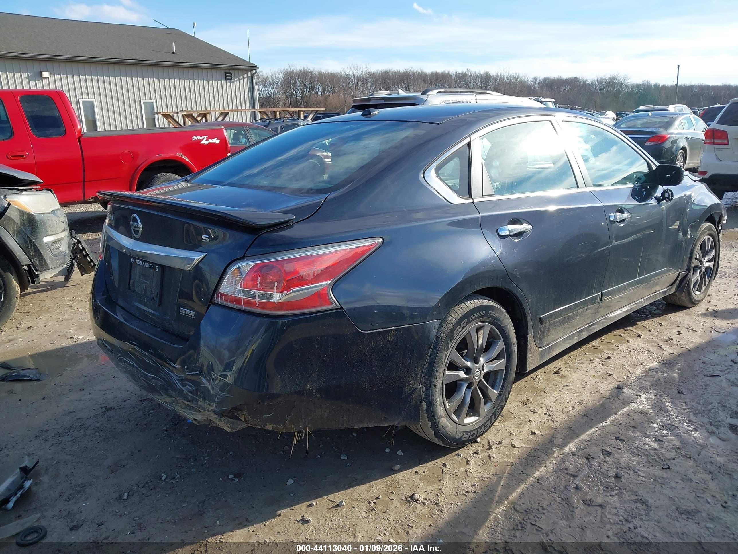 NISSAN ALTIMA image 4