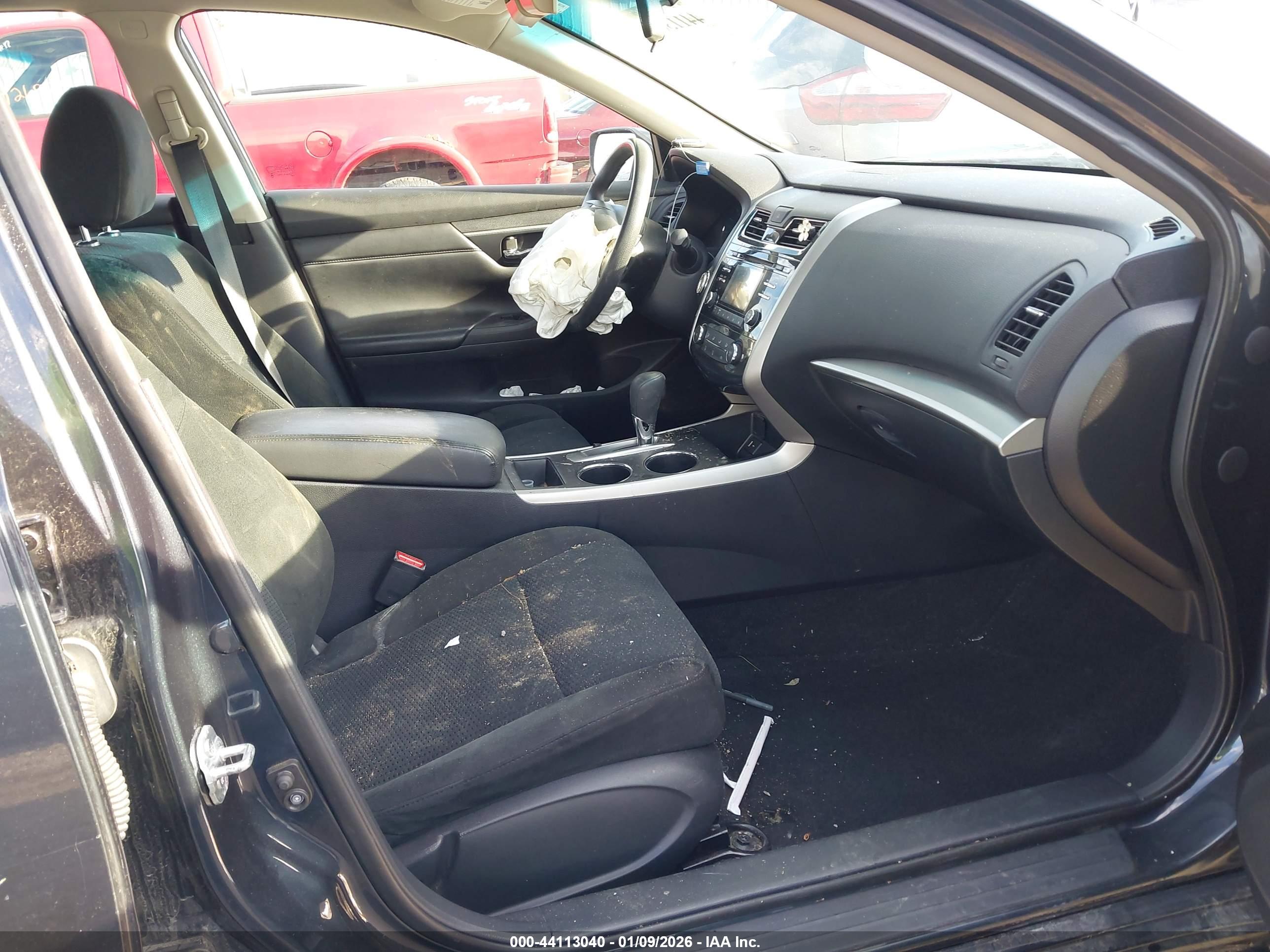 NISSAN ALTIMA image 5