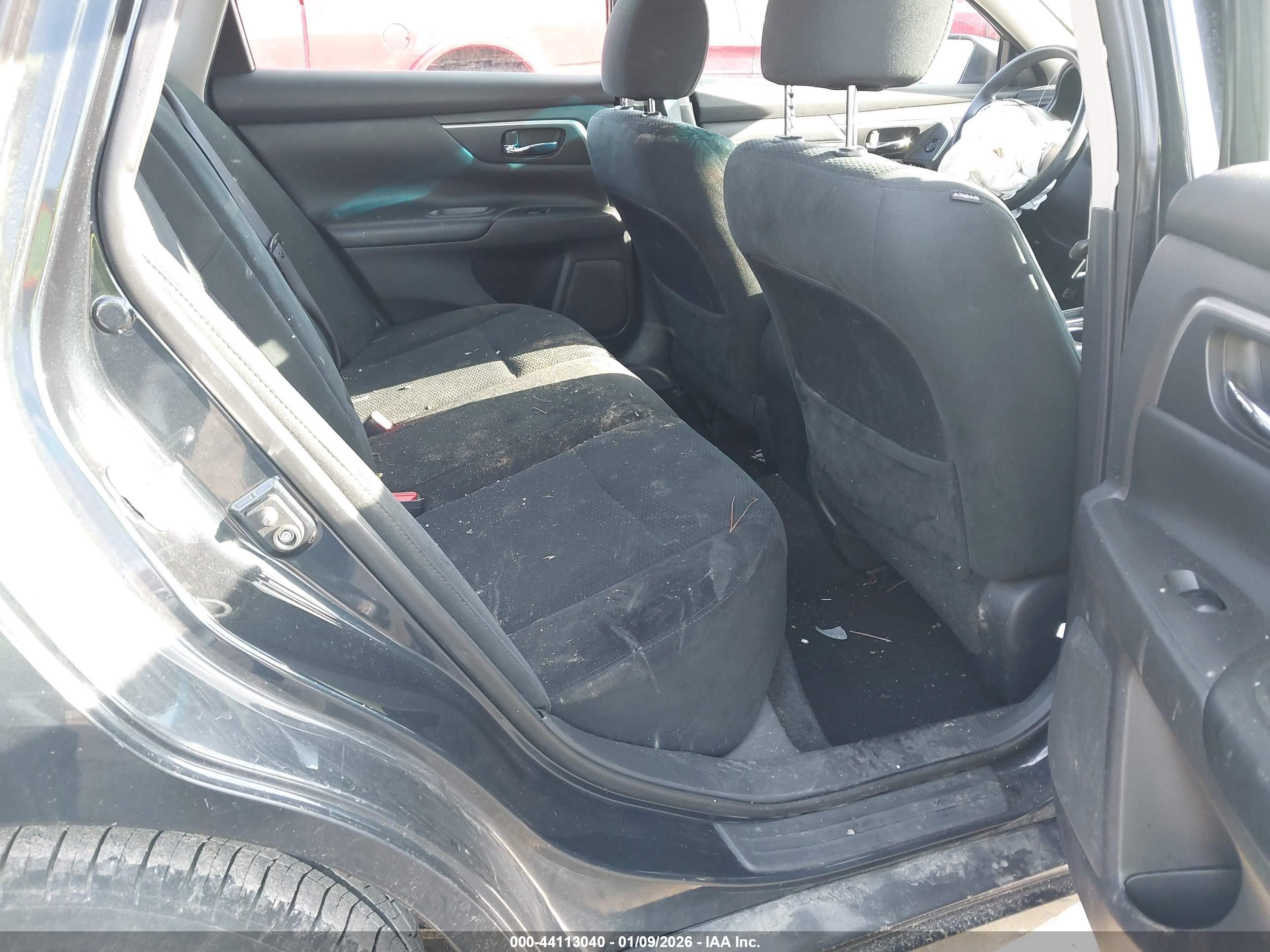 NISSAN ALTIMA image 8