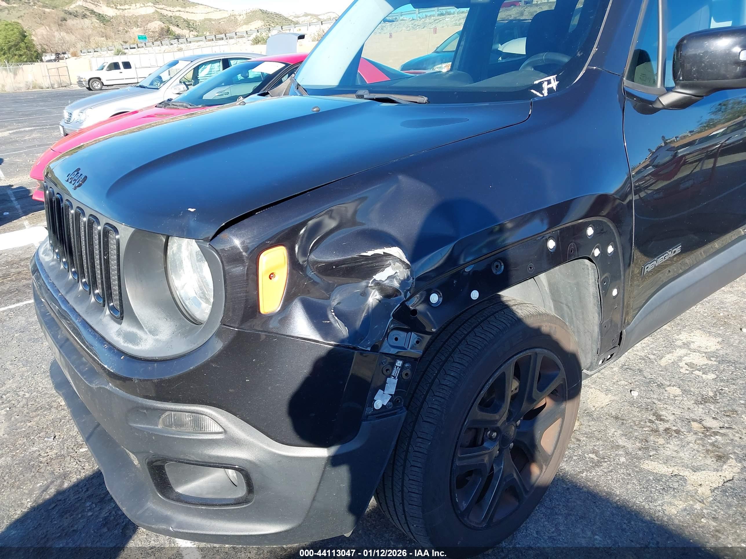 JEEP RENEGADE image 6