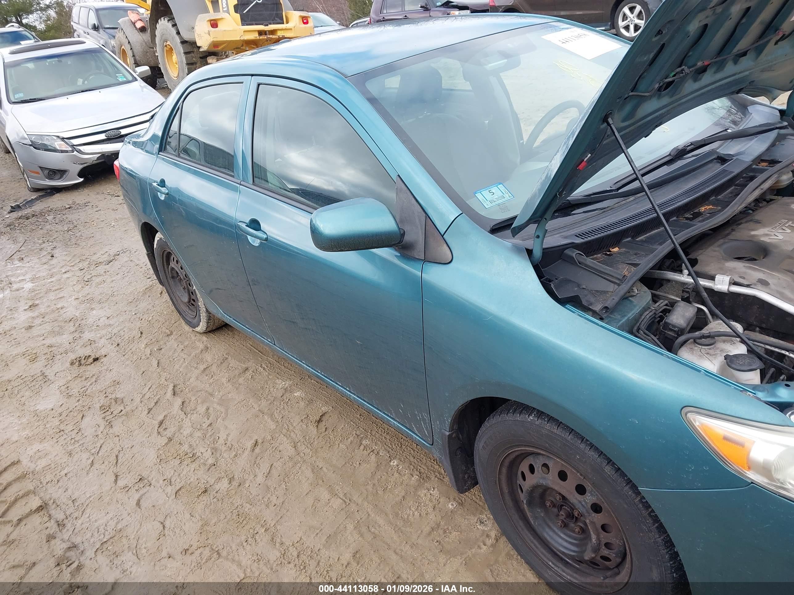 TOYOTA COROLLA image 6