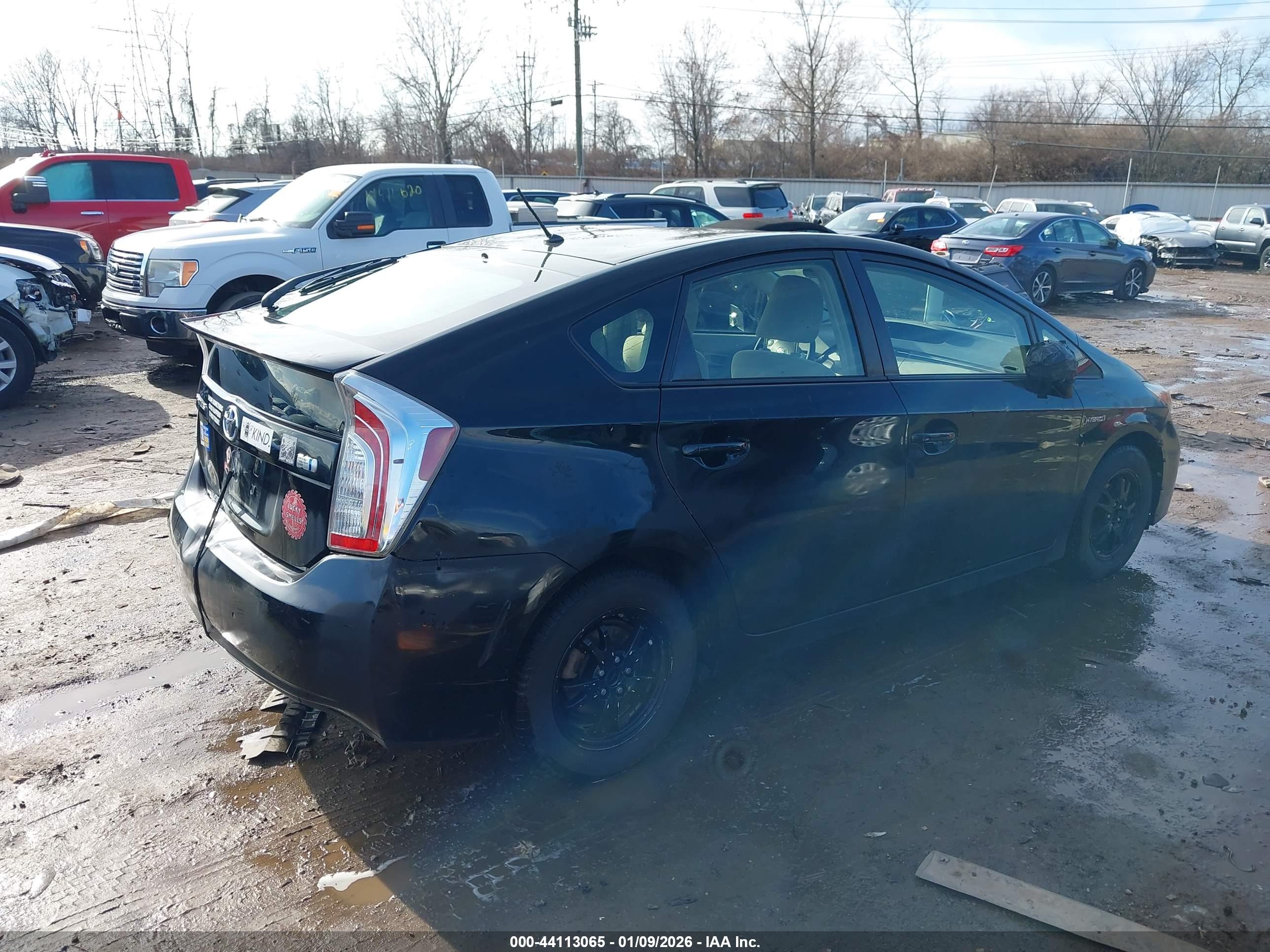 TOYOTA PRIUS image 4