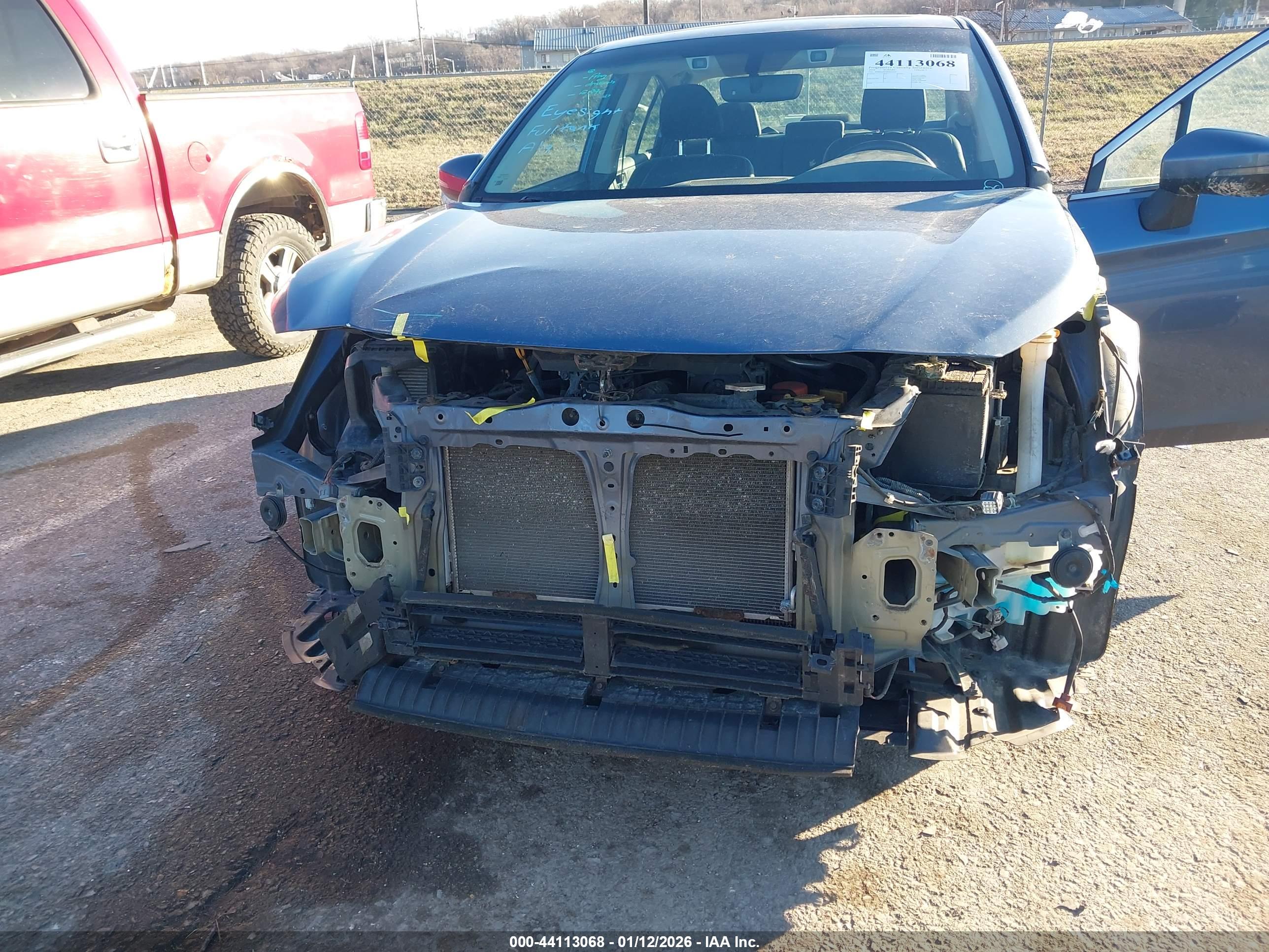 SUBARU LEGACY image 6