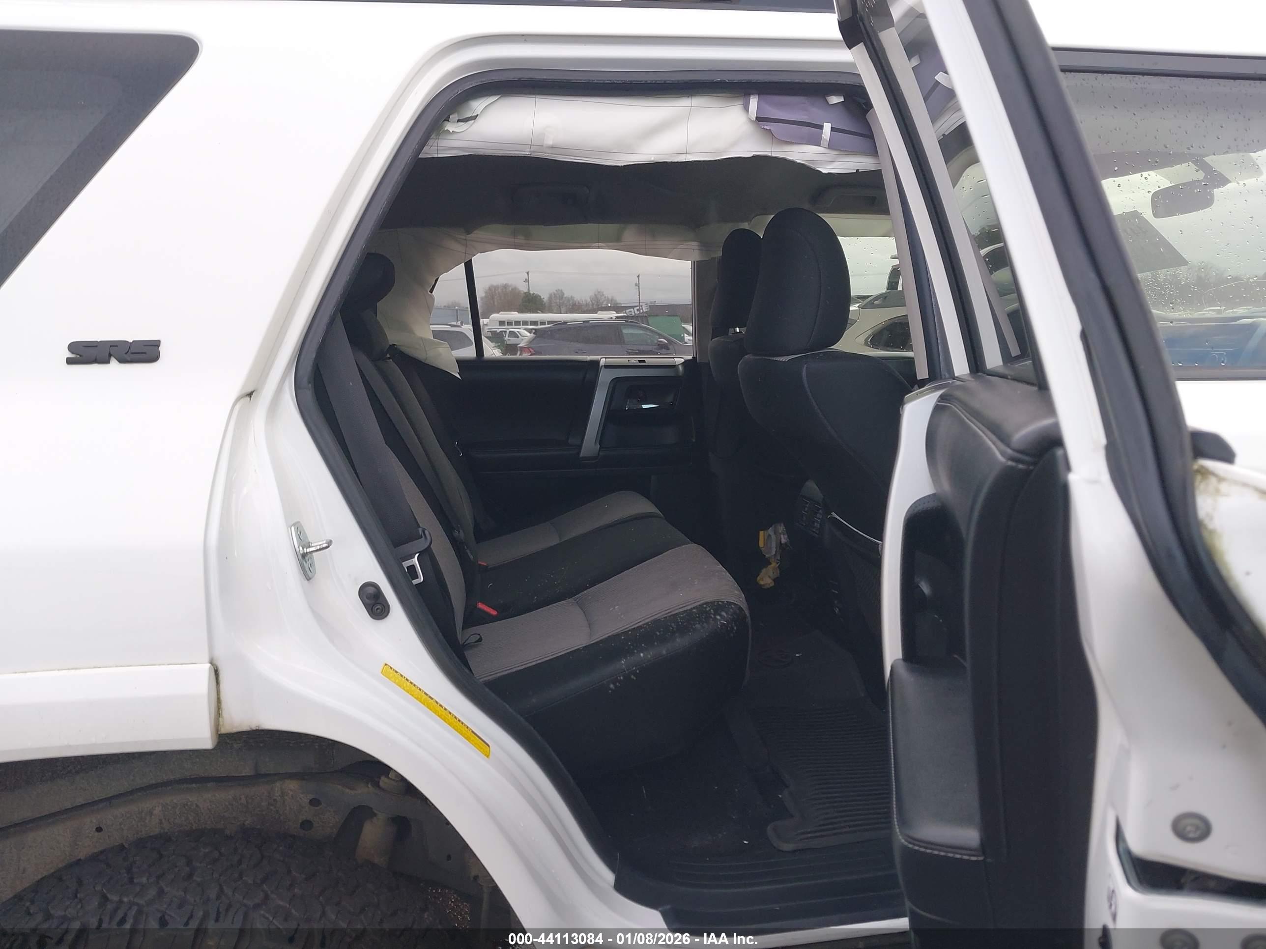TOYOTA 4RUNNER image 8