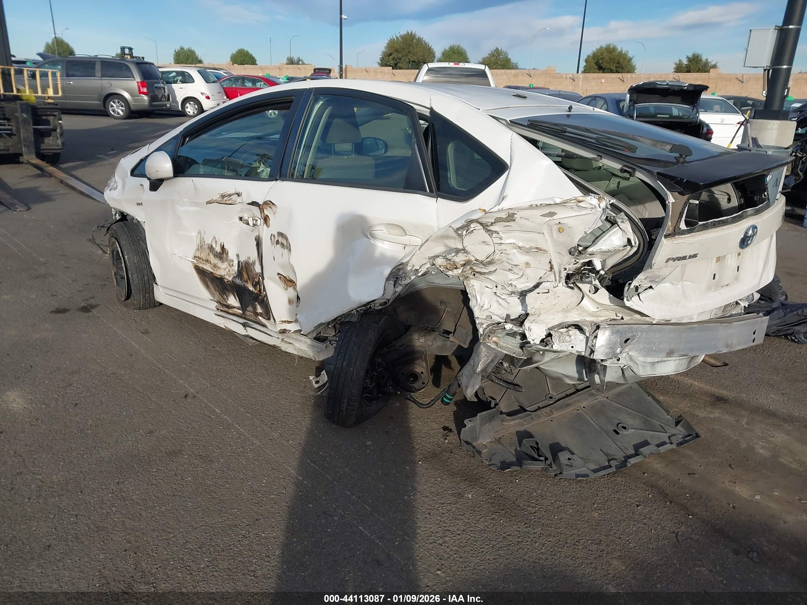 TOYOTA PRIUS image 3