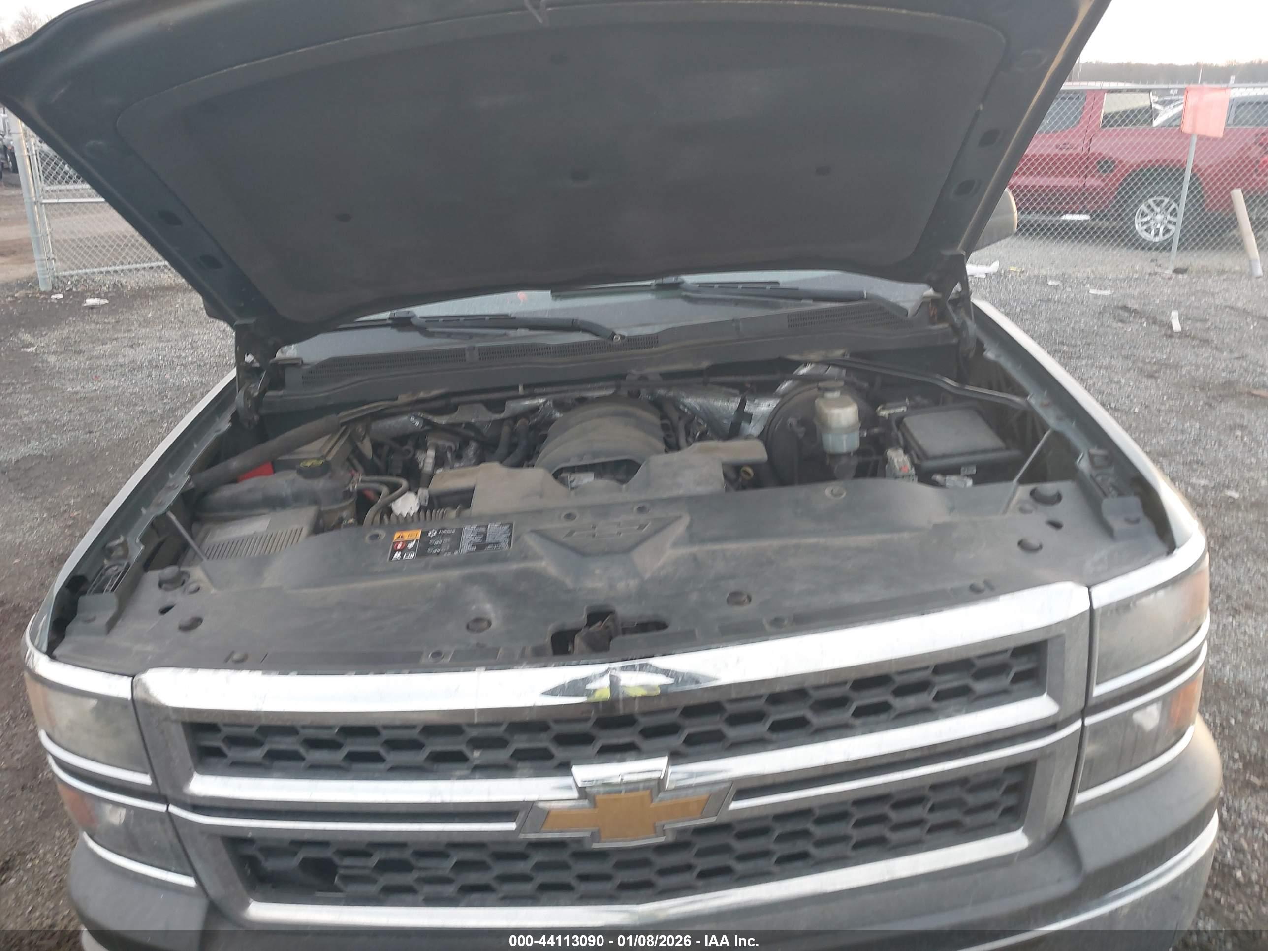 CHEVROLET SILVERADO image 10
