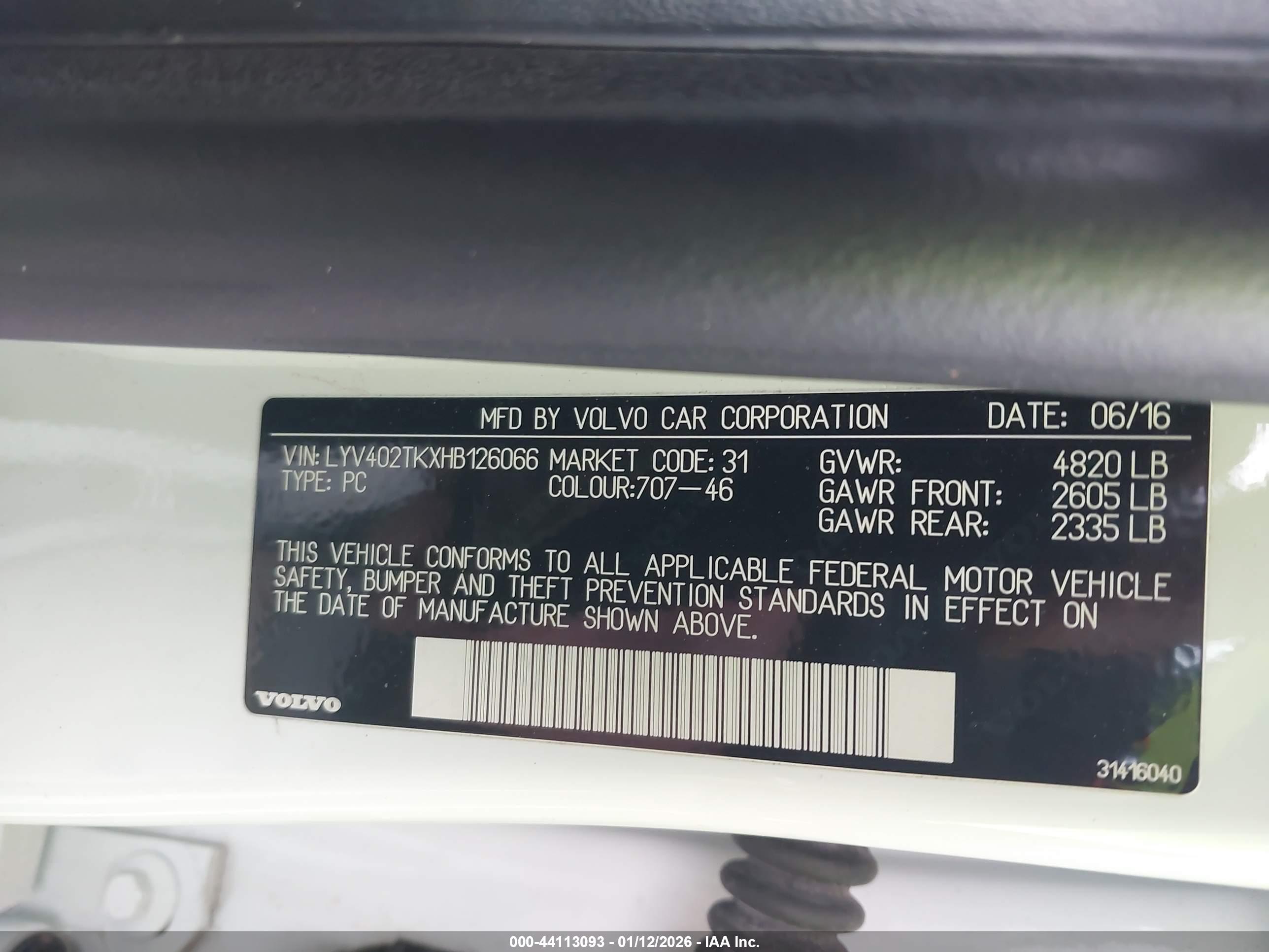 VOLVO S60 image 9