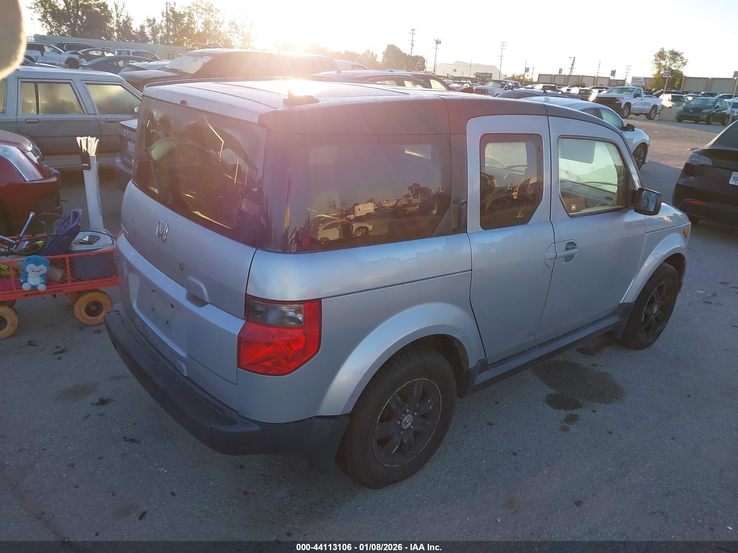 HONDA ELEMENT image 4