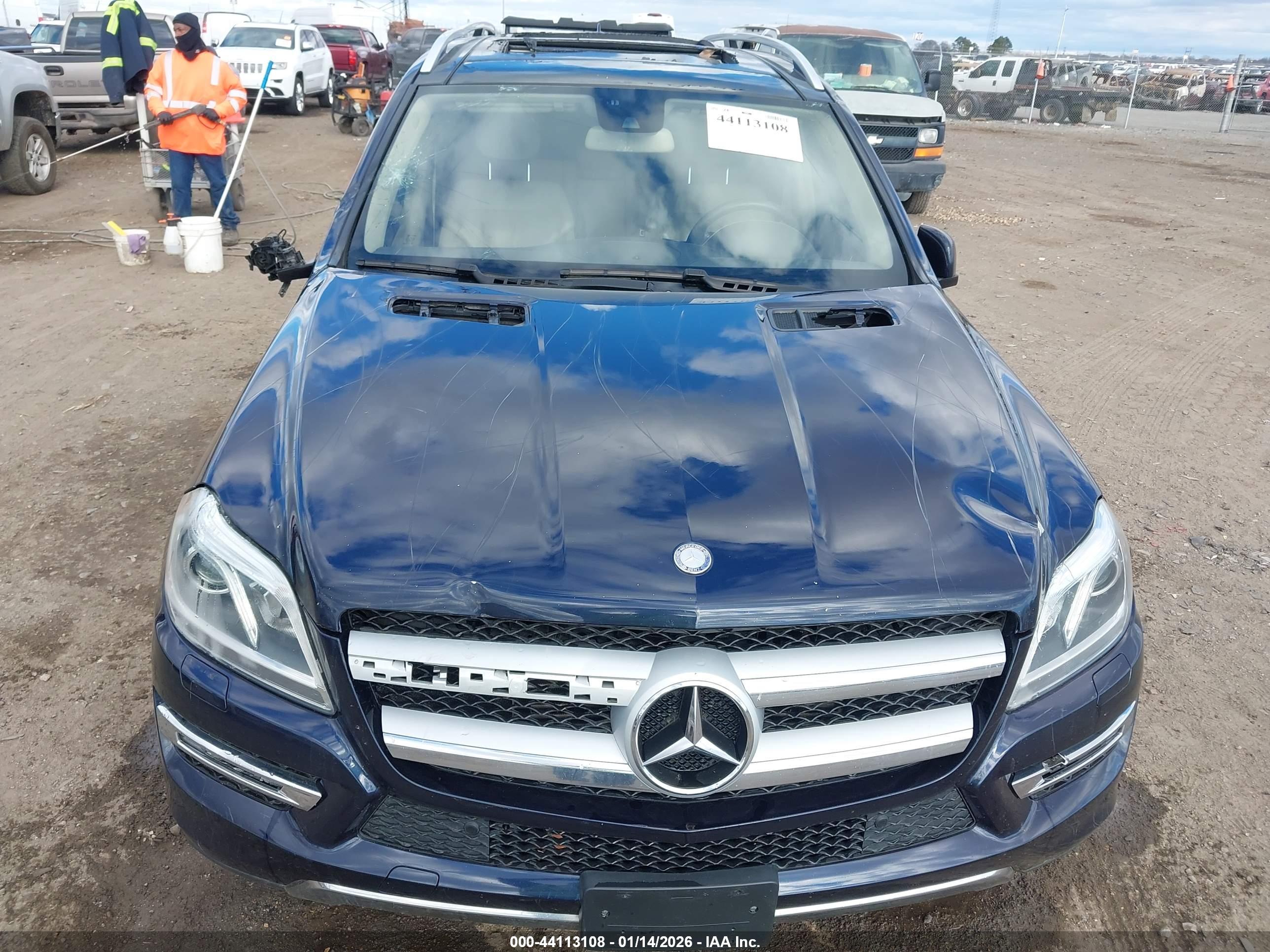 MERCEDES-BENZ GL image 6