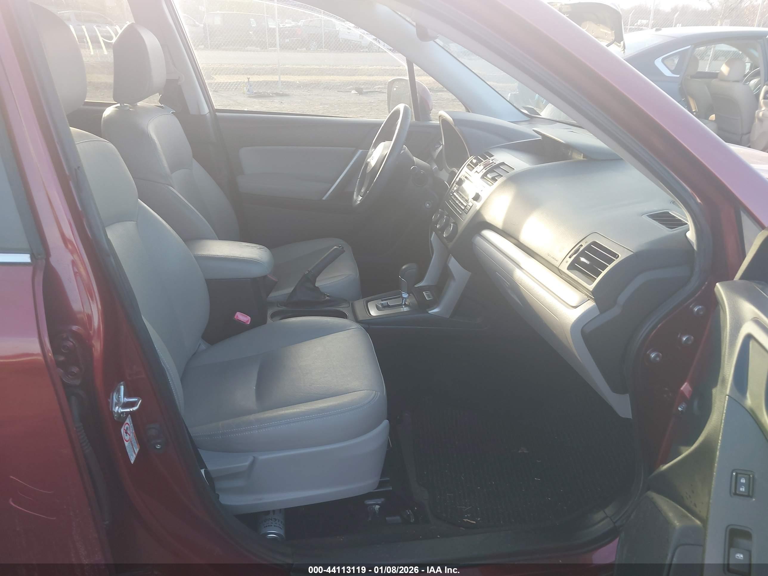 SUBARU FORESTER image 5
