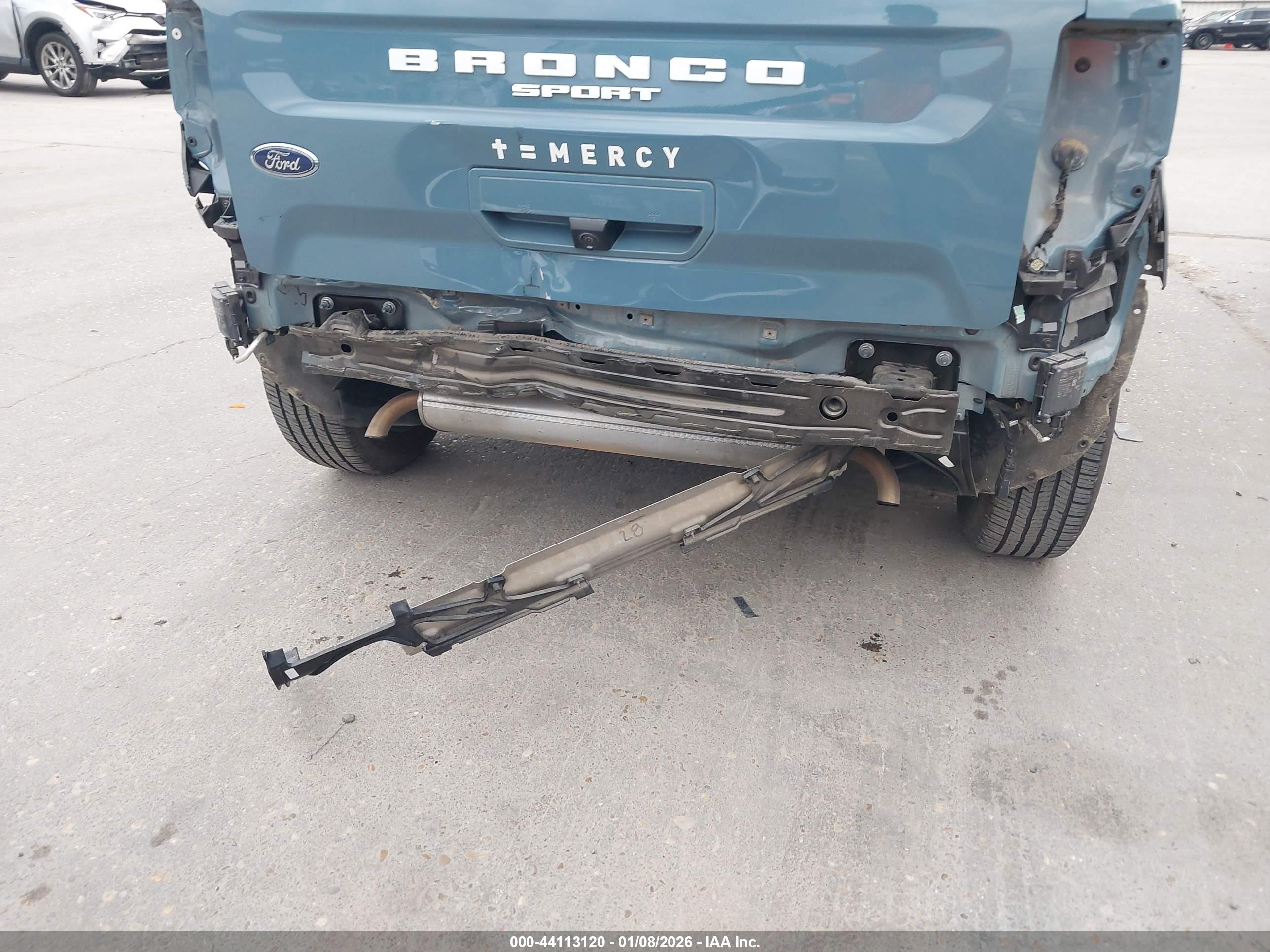 FORD BRONCO image 6