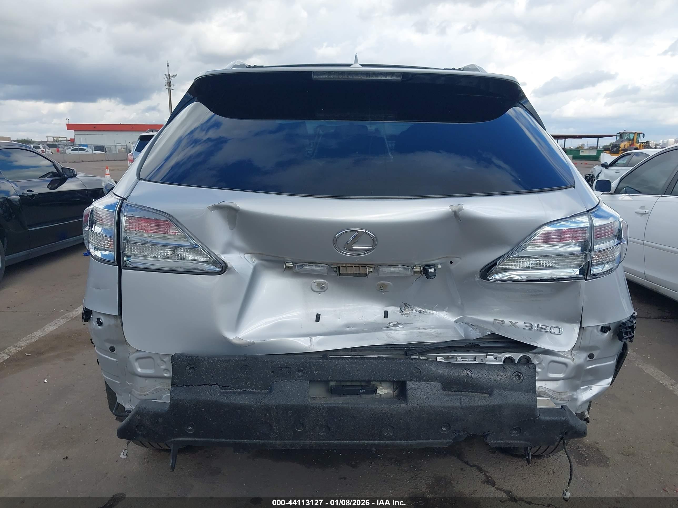 LEXUS RX image 6