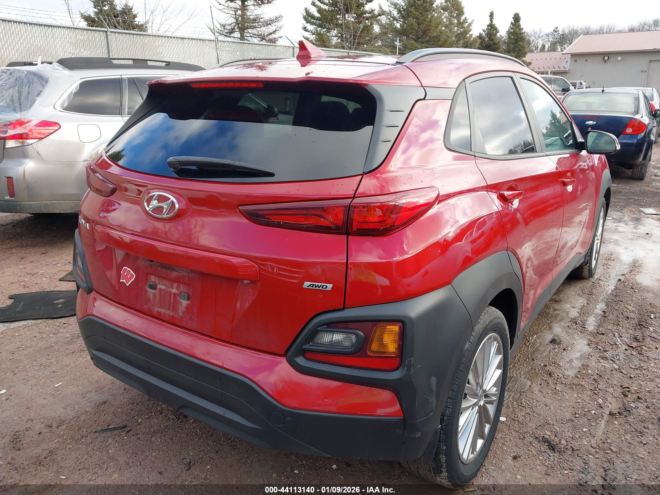 HYUNDAI KONA image 4