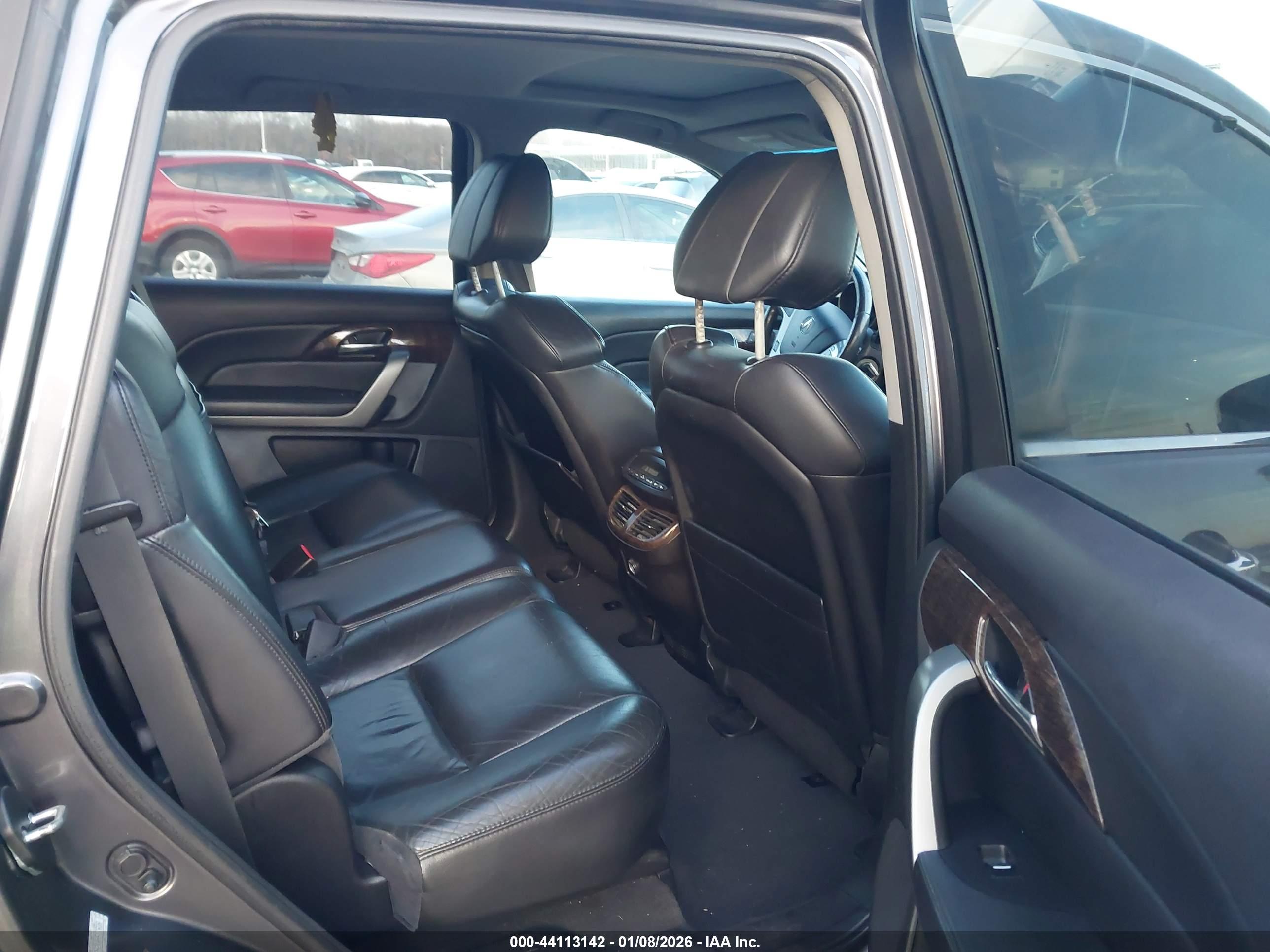 ACURA MDX image 8