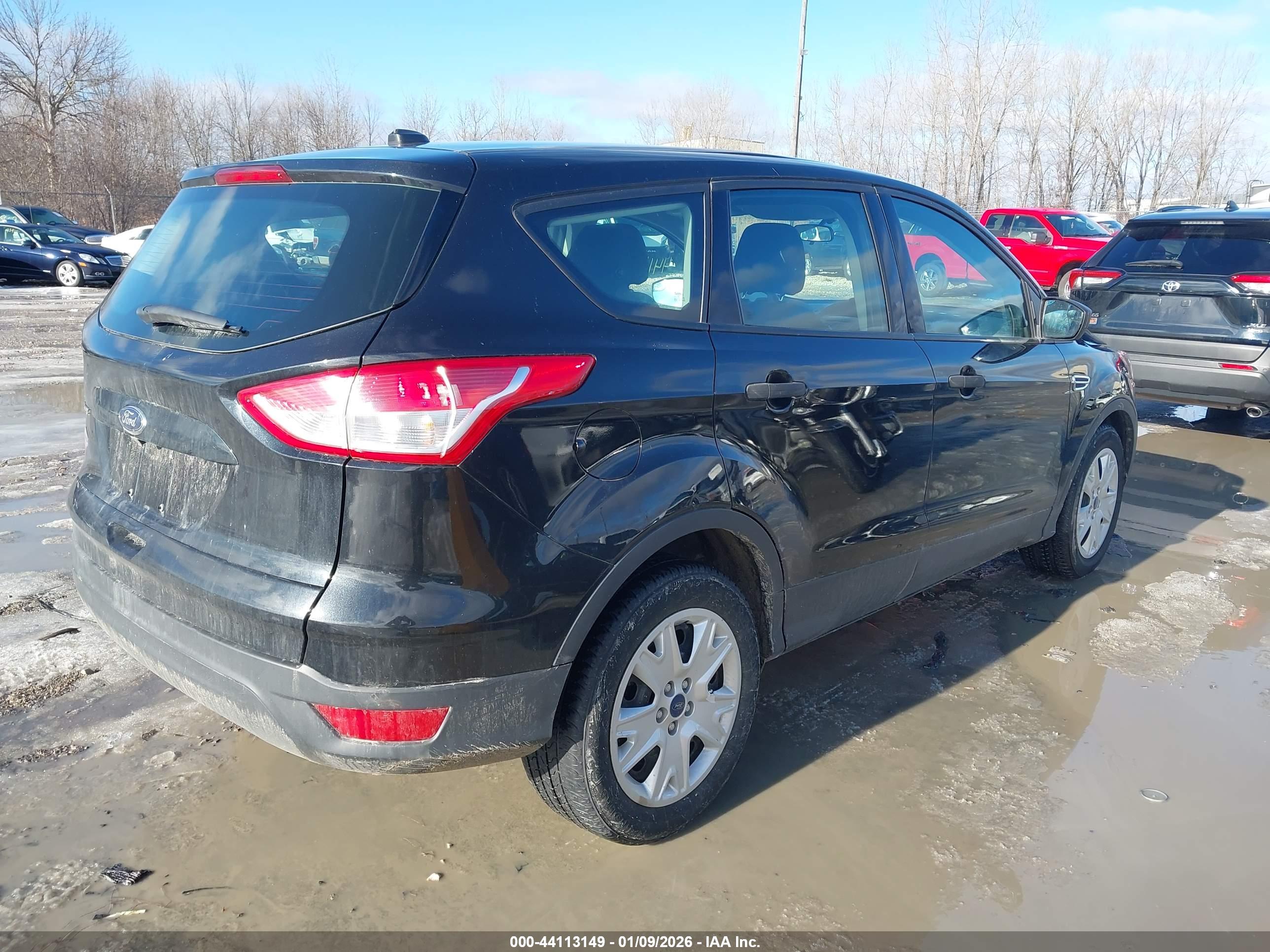 FORD ESCAPE image 4