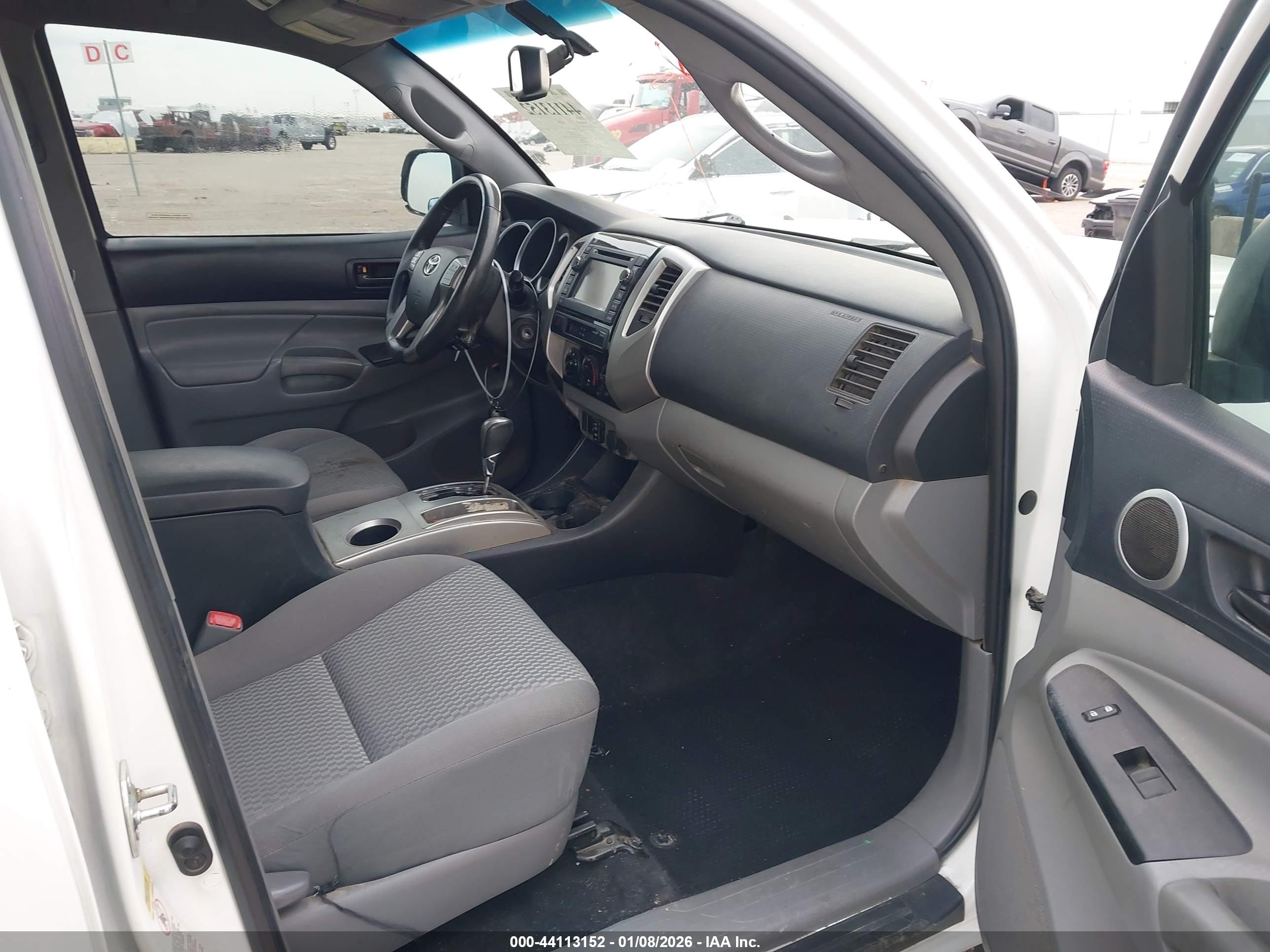 TOYOTA TACOMA image 5