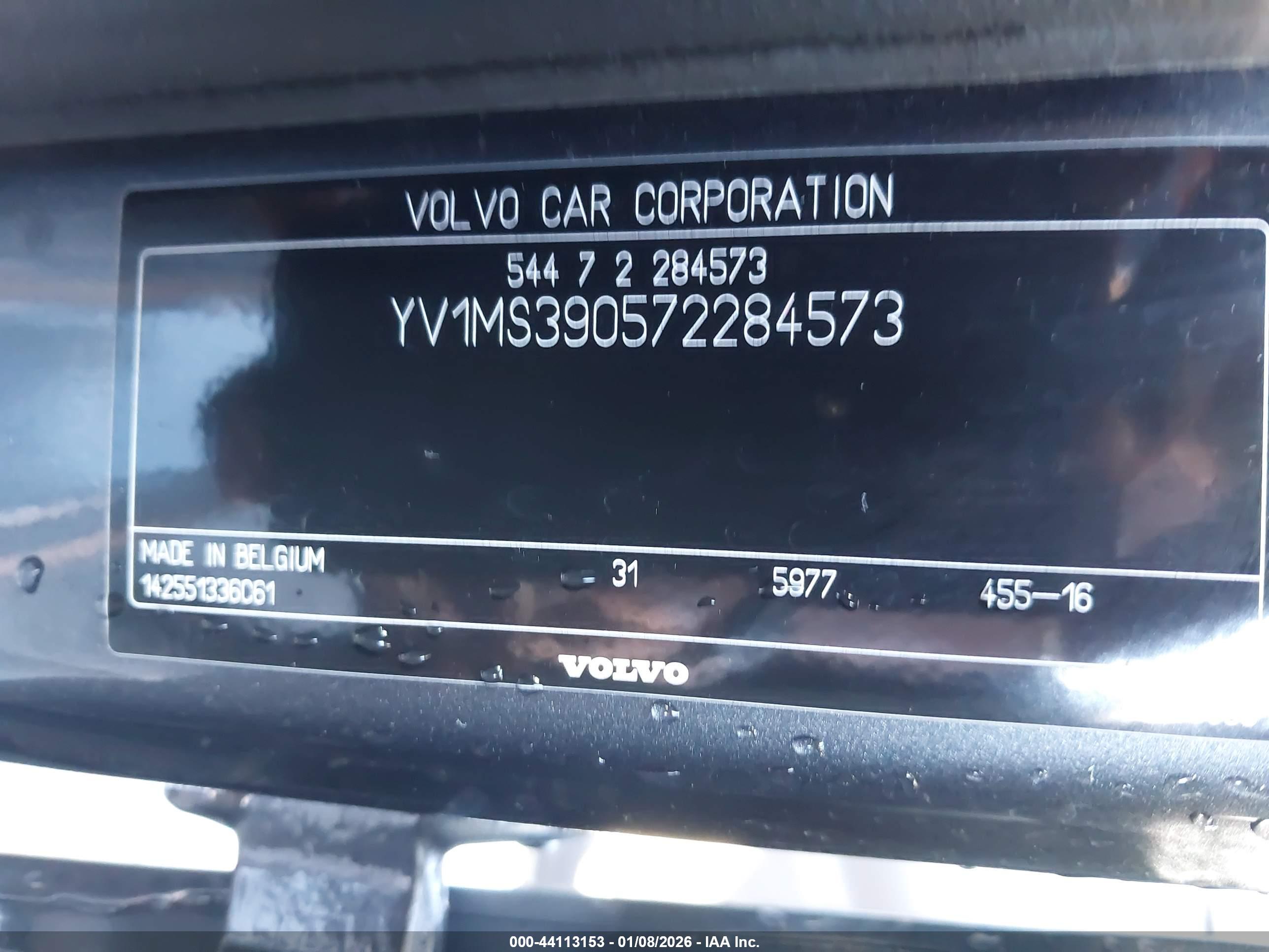 VOLVO S40 image 9