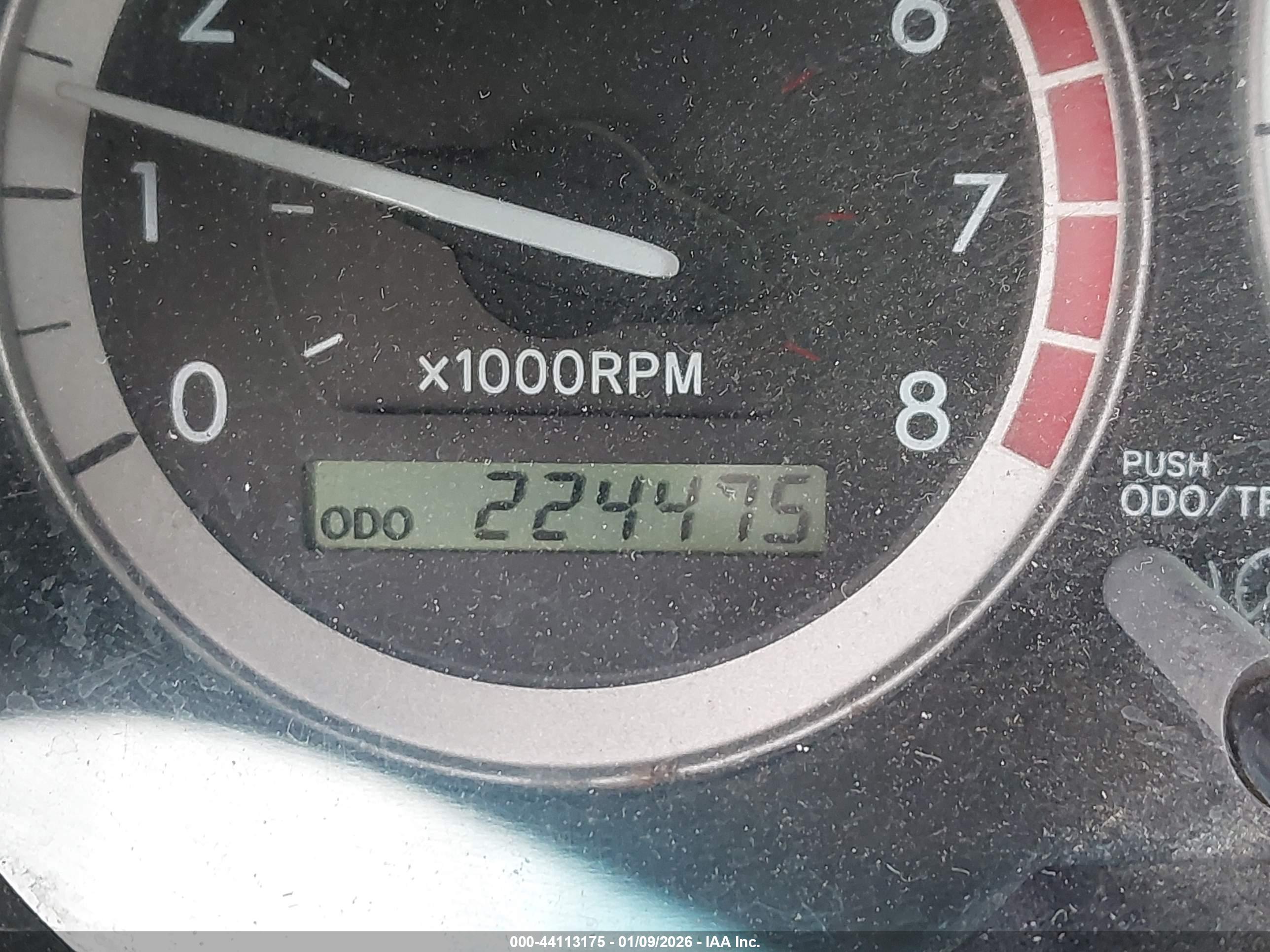 TOYOTA SIENNA image 7