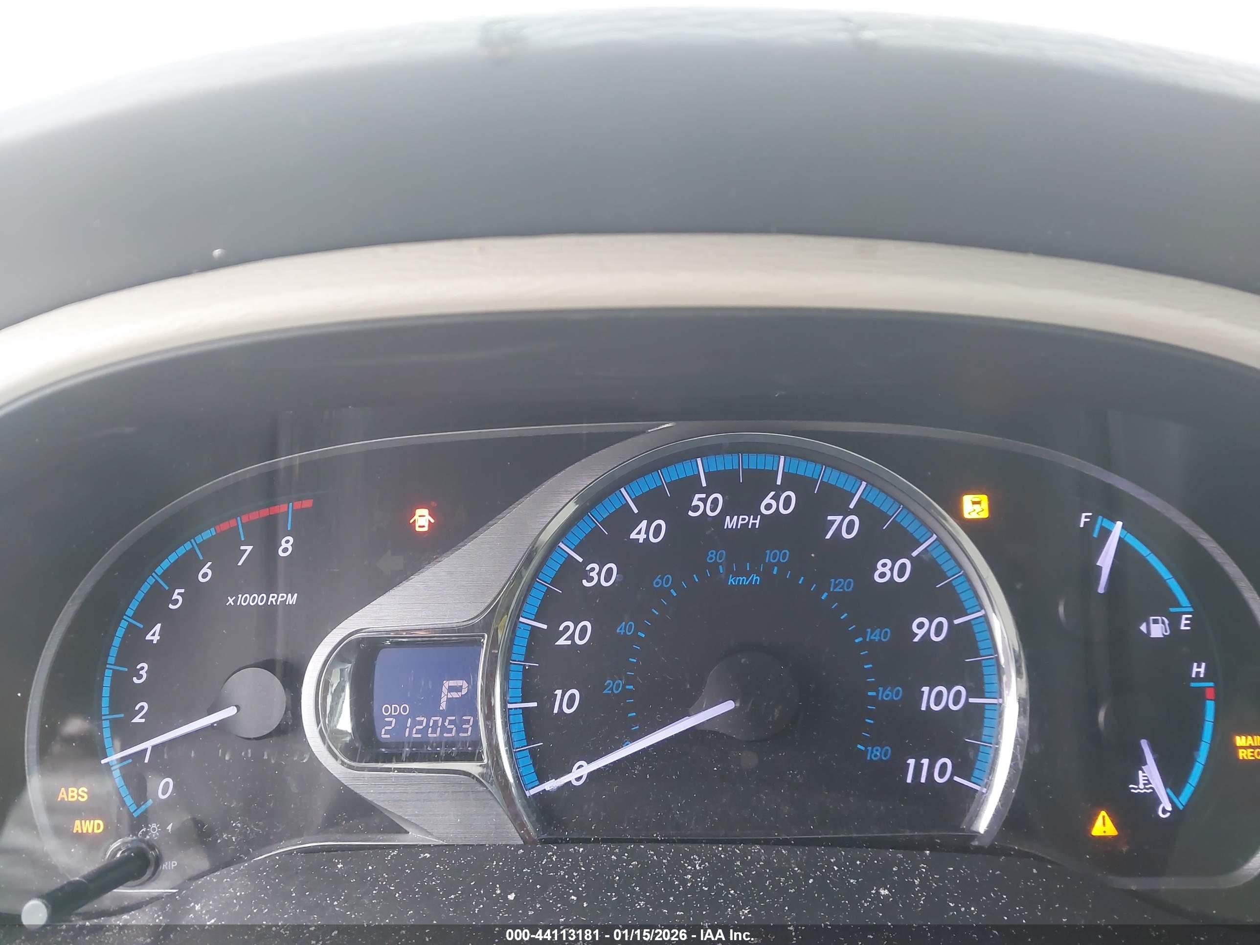 TOYOTA SIENNA image 7