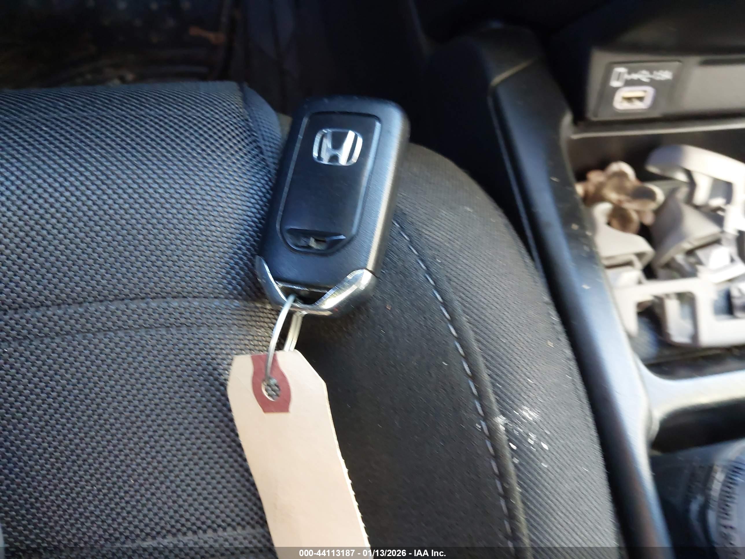 HONDA CR-V image 11