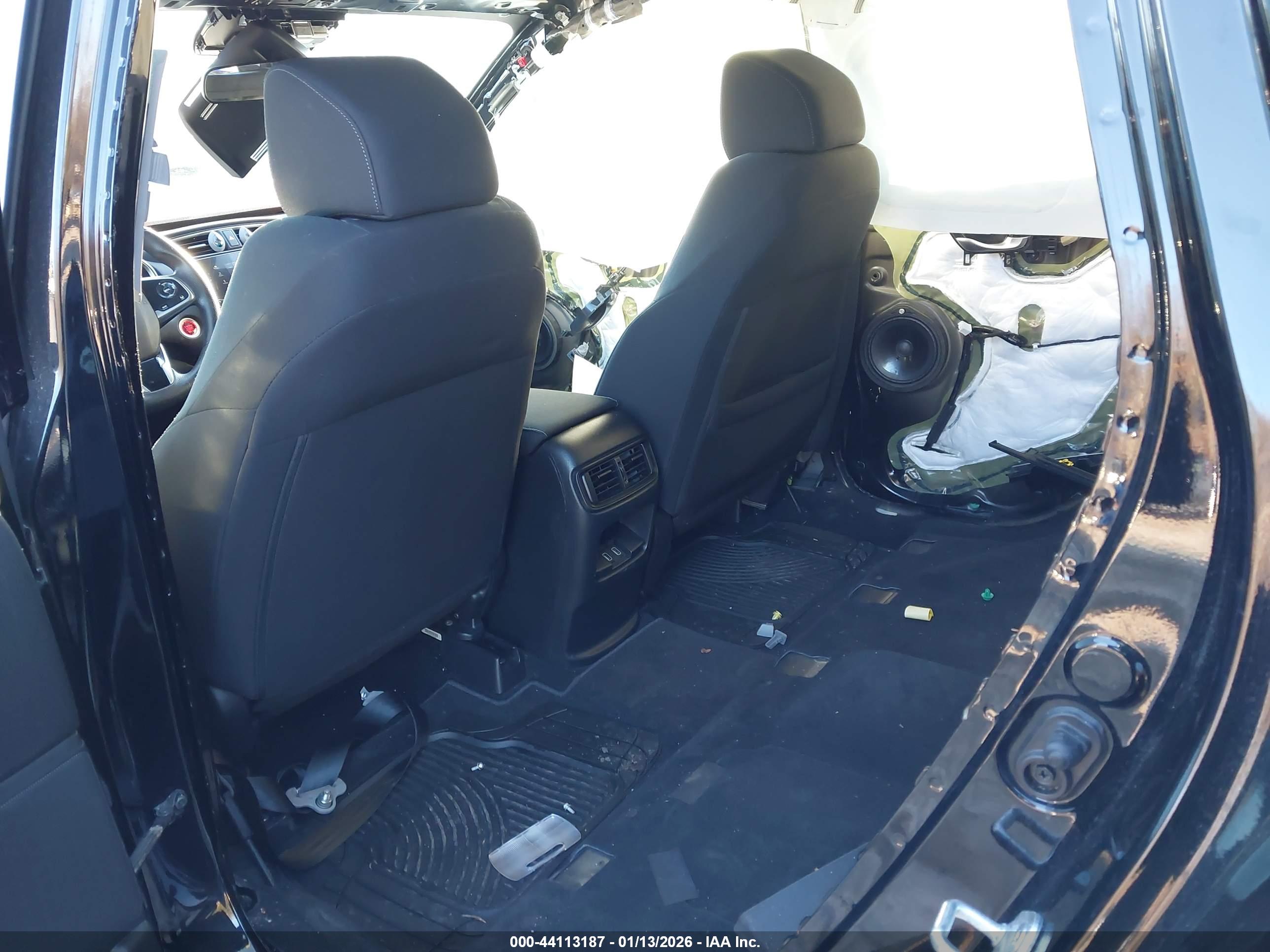 HONDA CR-V image 8