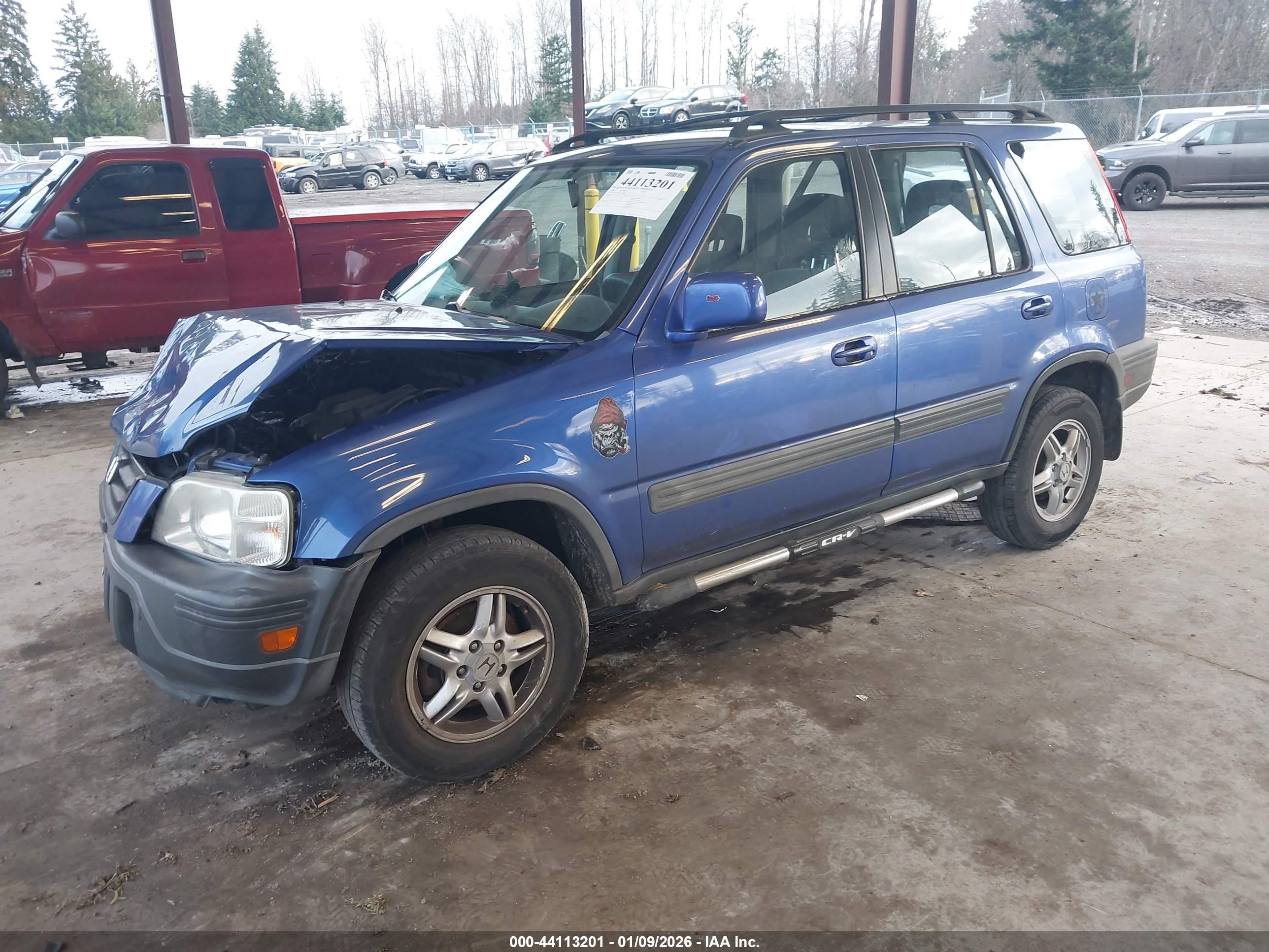 HONDA CR-V image 2