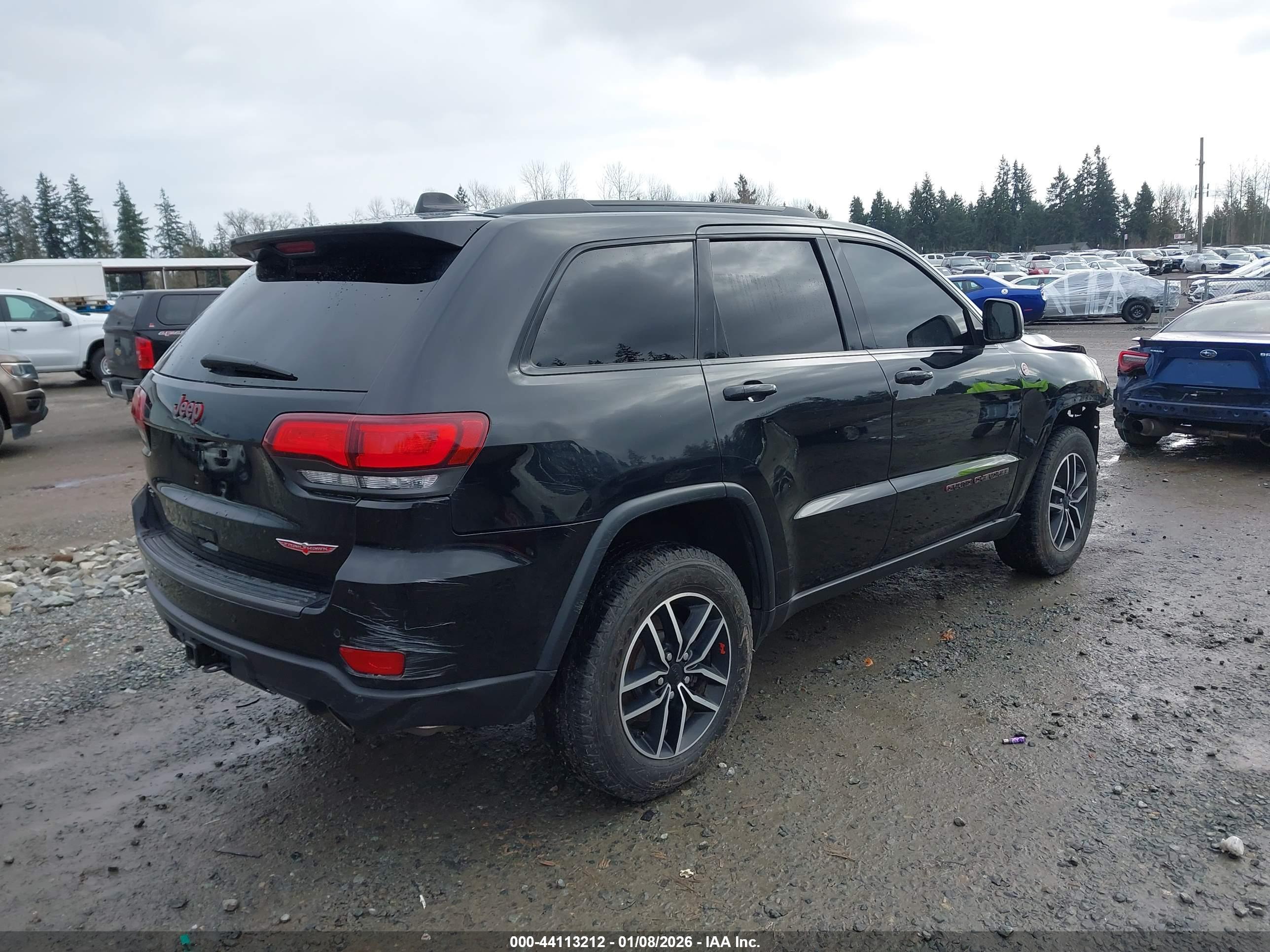 JEEP GRAND image 4