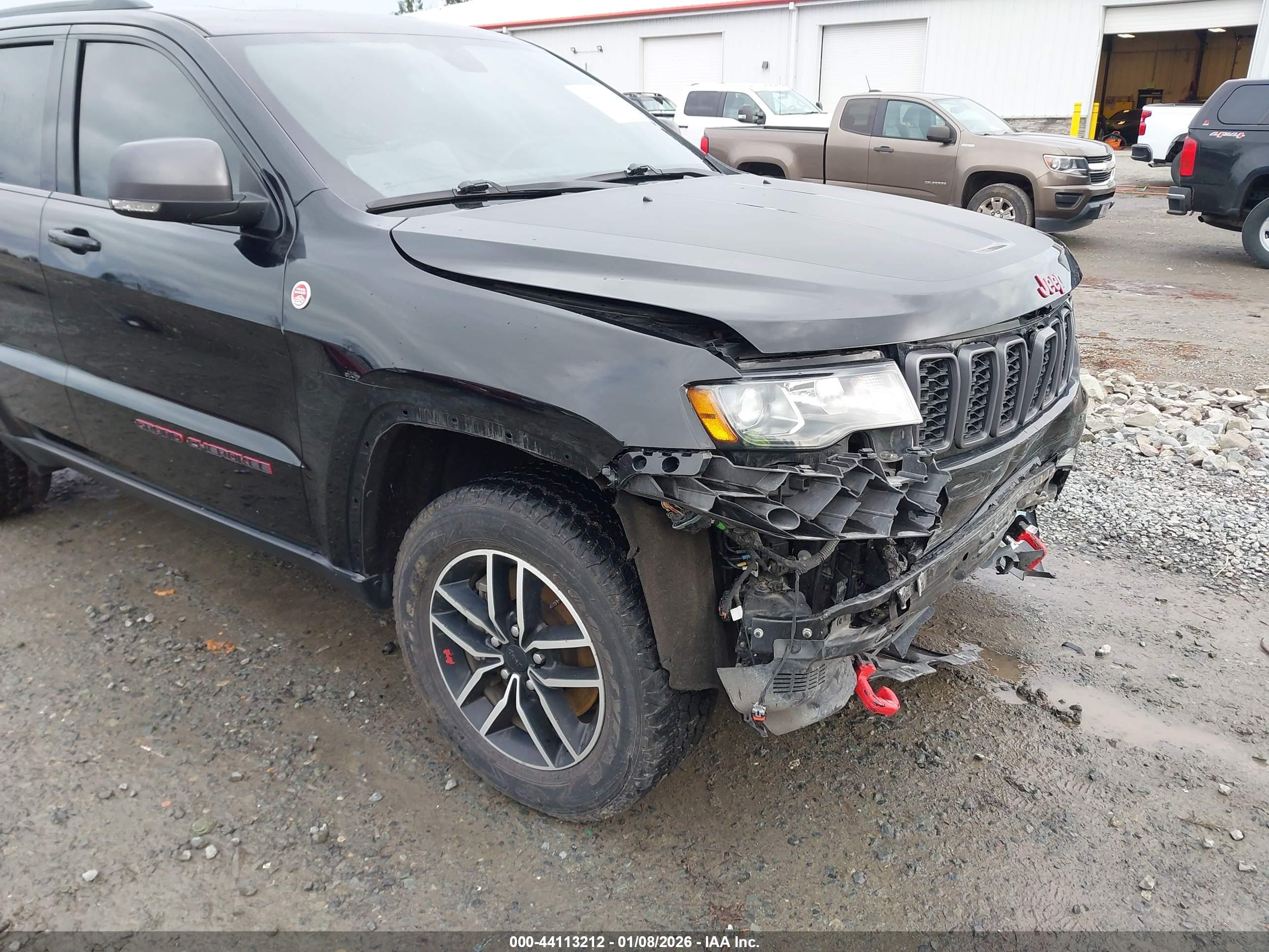 JEEP GRAND image 6