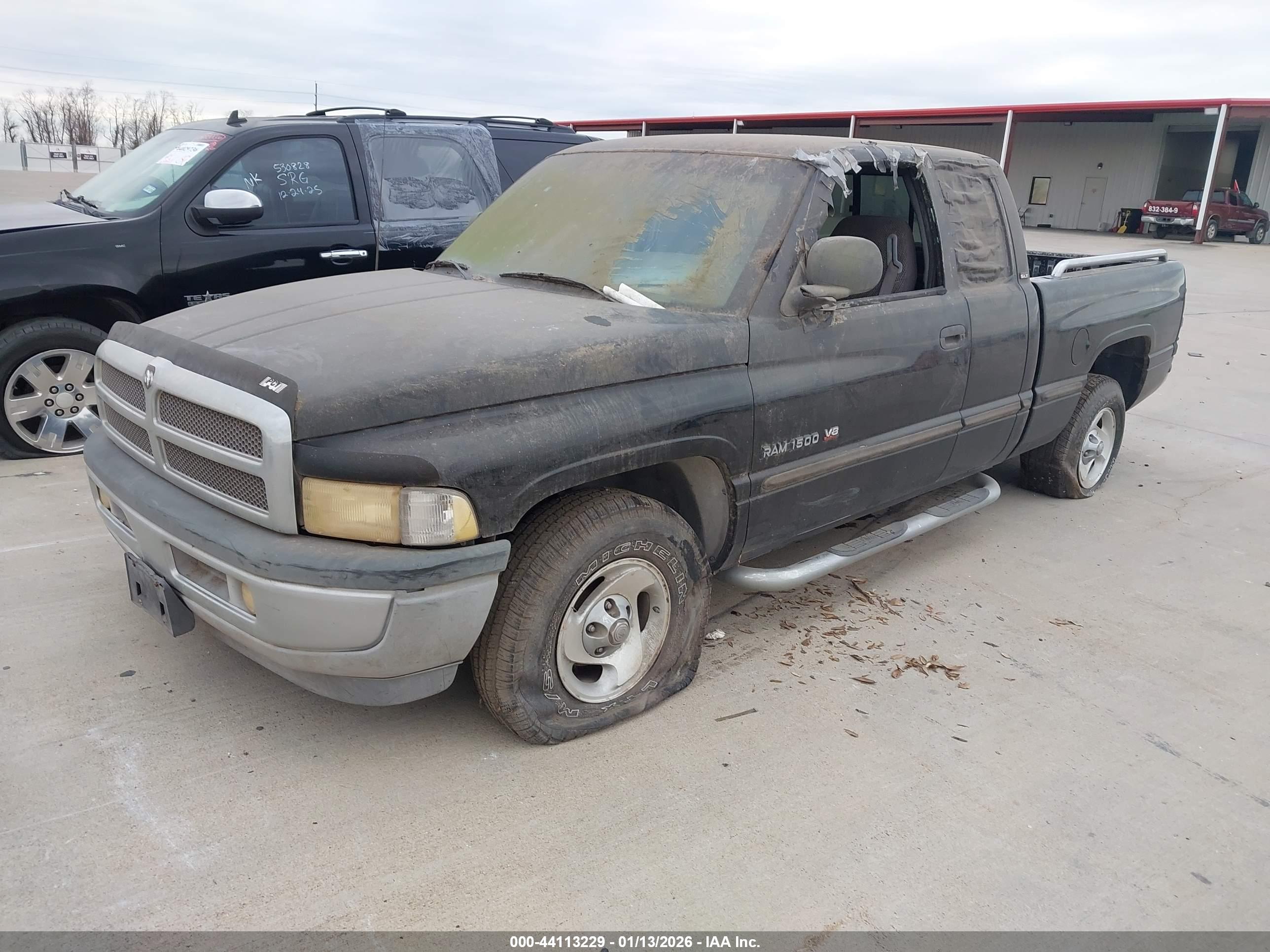 DODGE RAM image 2