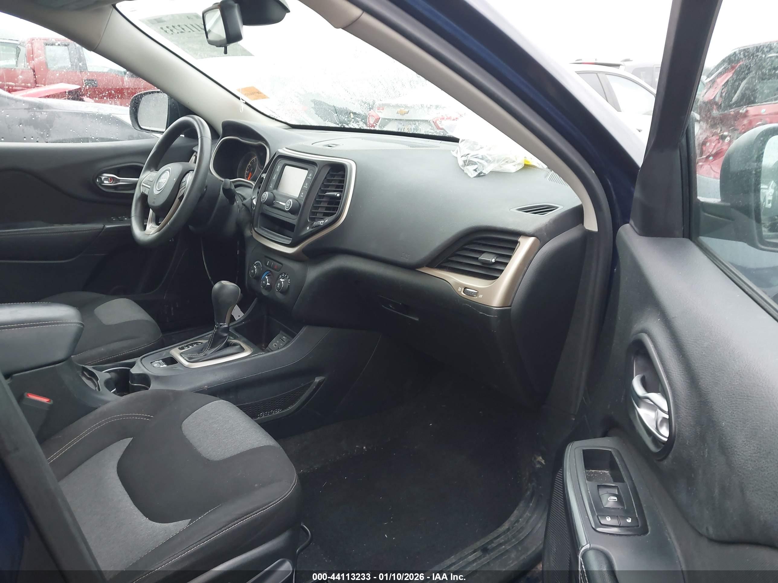 JEEP CHEROKEE image 5
