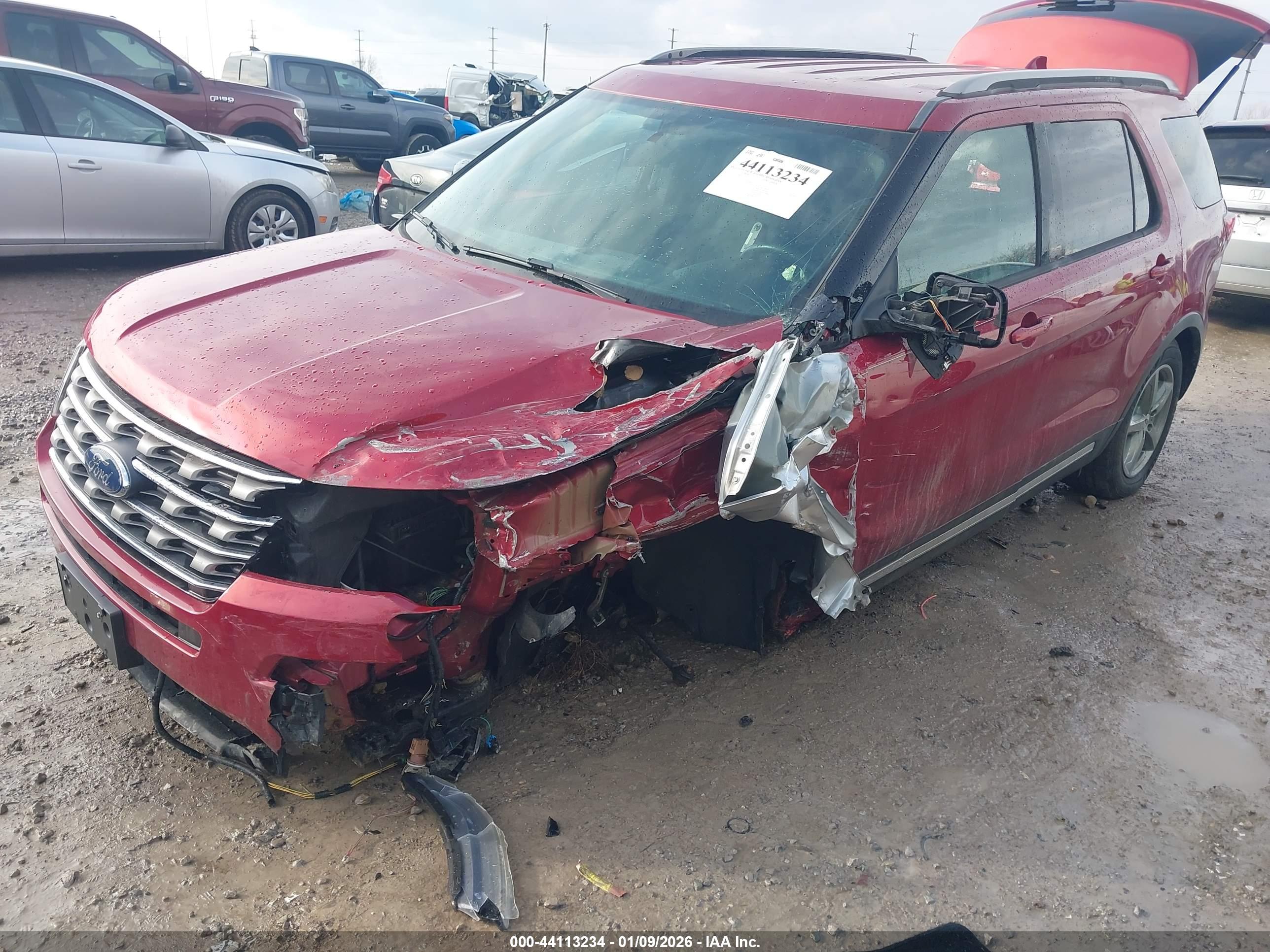 FORD EXPLORER image 6