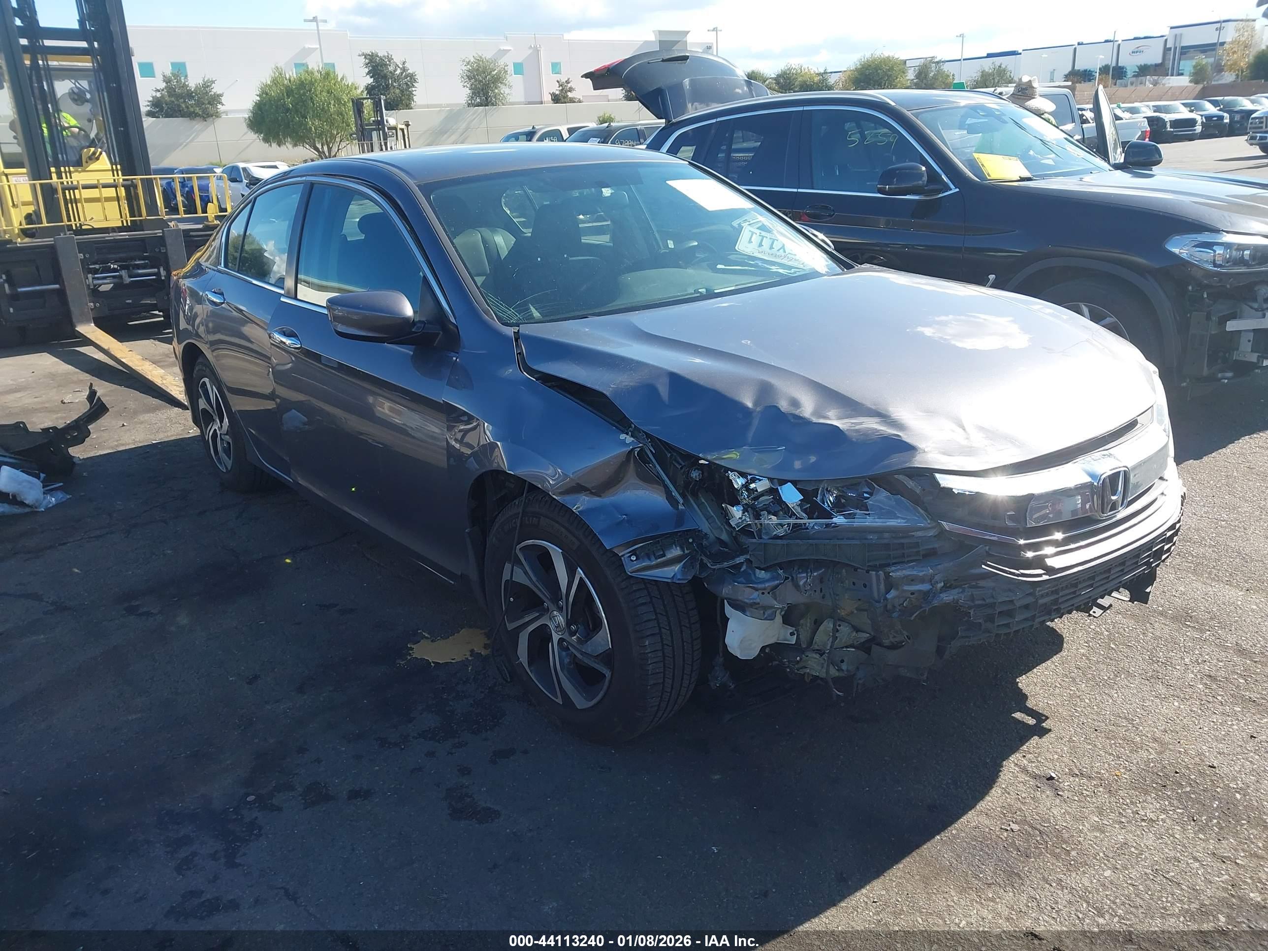 HONDA ACCORD image 6