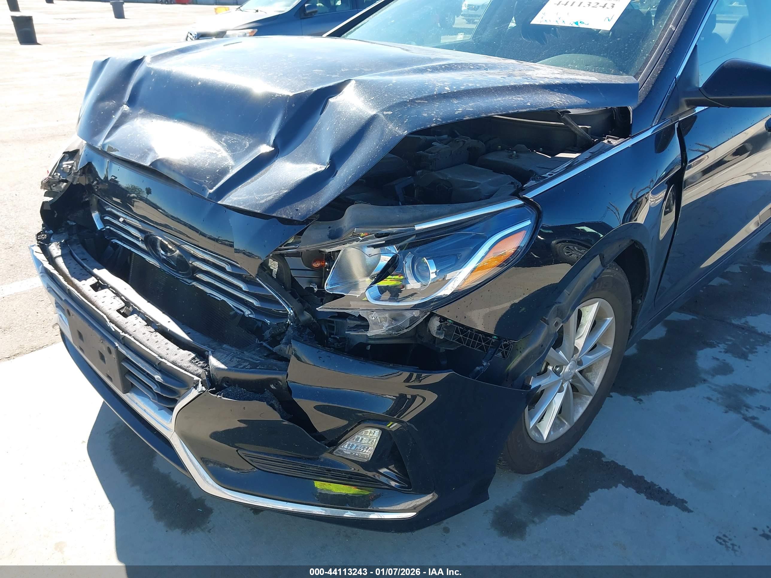 HYUNDAI SONATA image 6