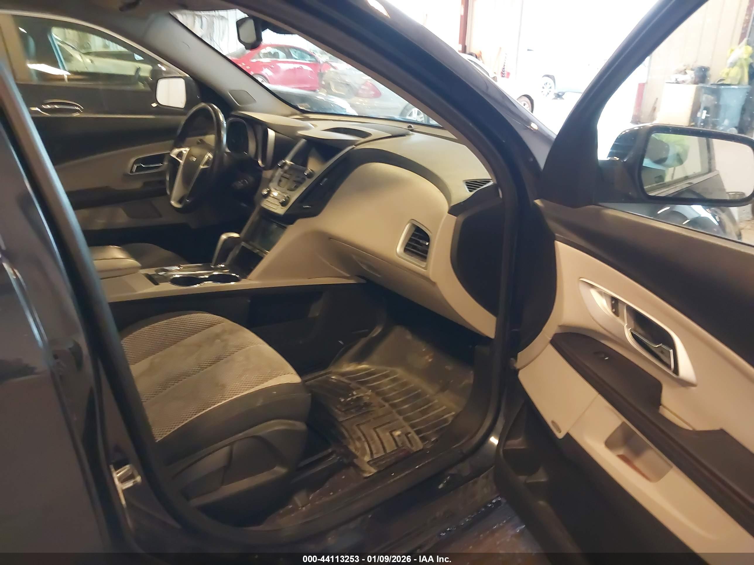 CHEVROLET EQUINOX image 5