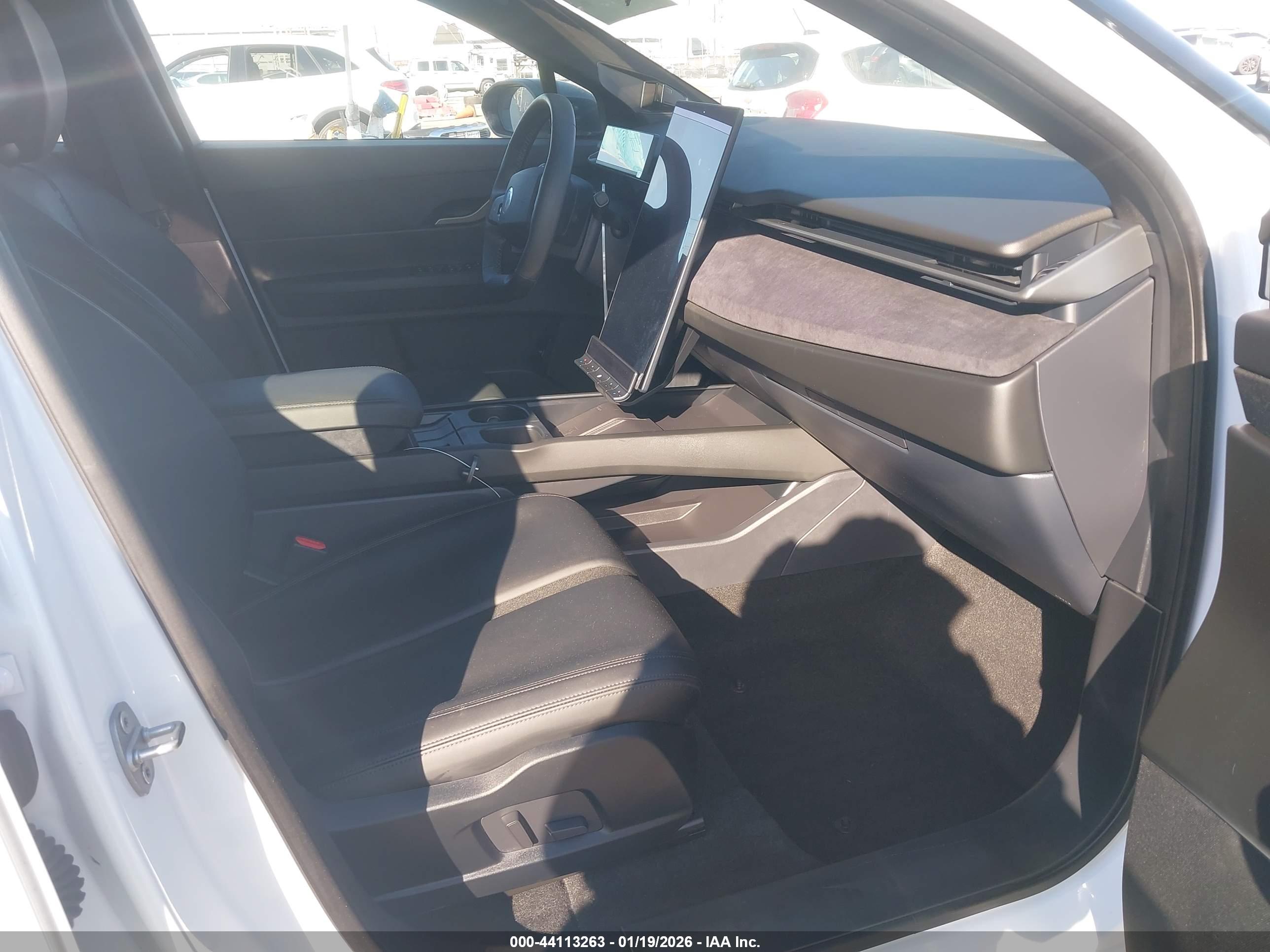 FISKER OCEAN image 5