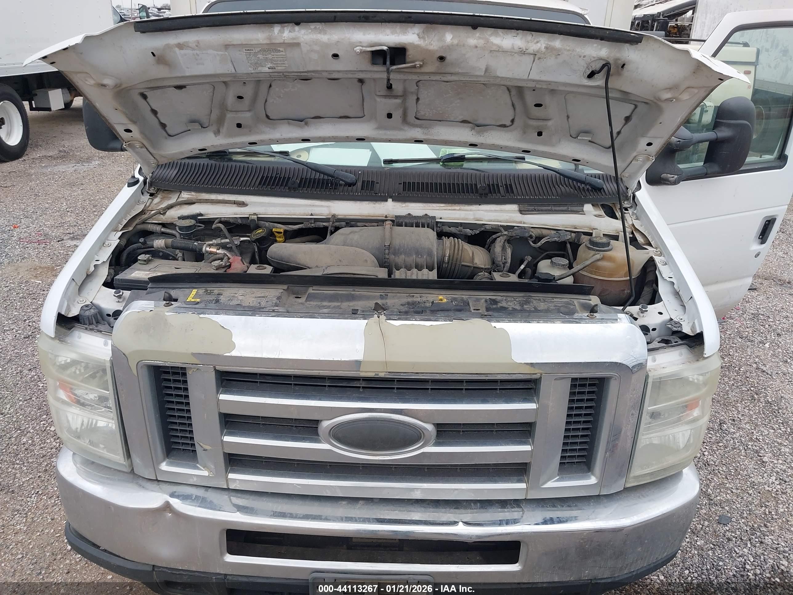 FORD E-350 image 10