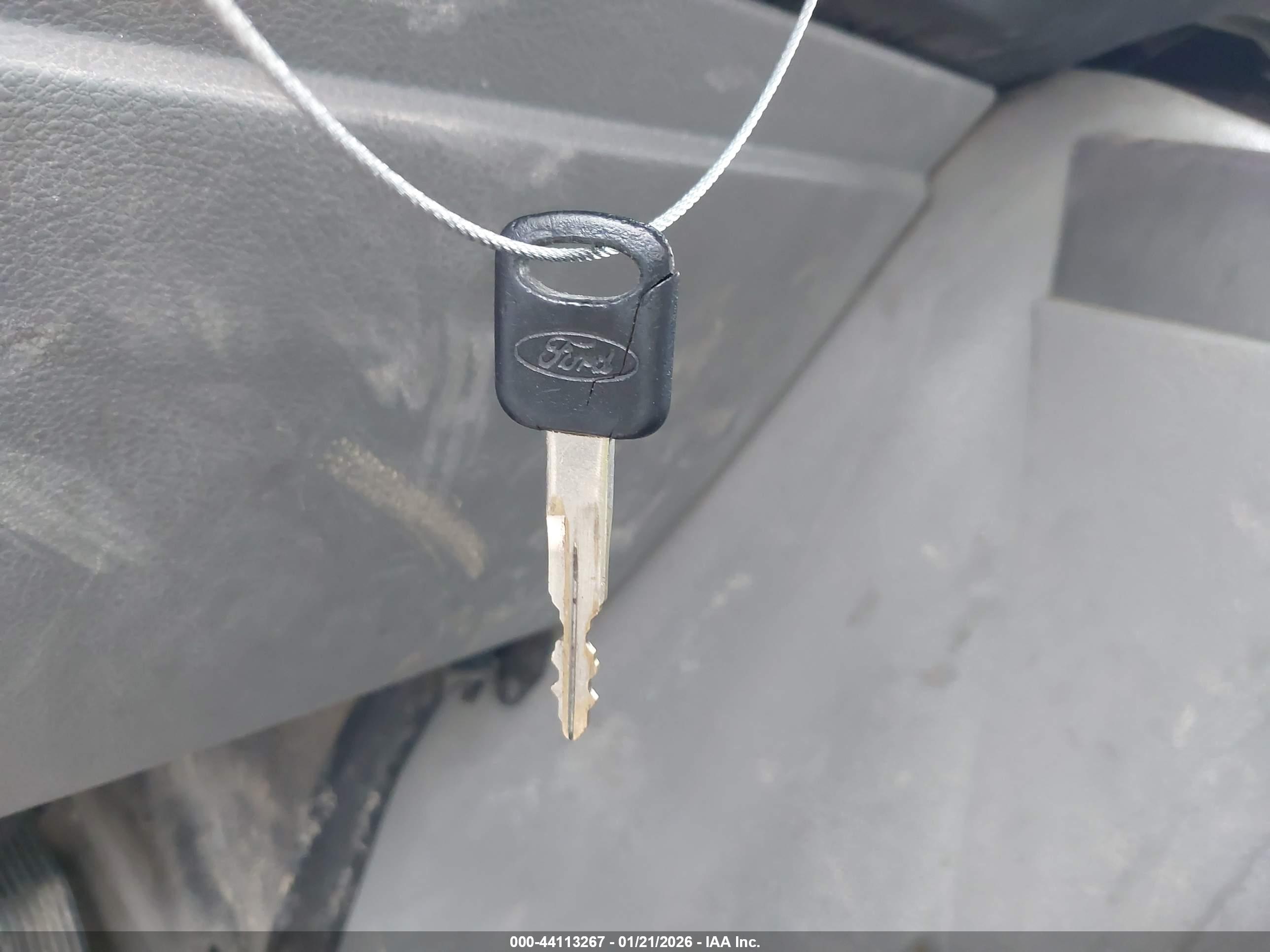 FORD E-350 image 11