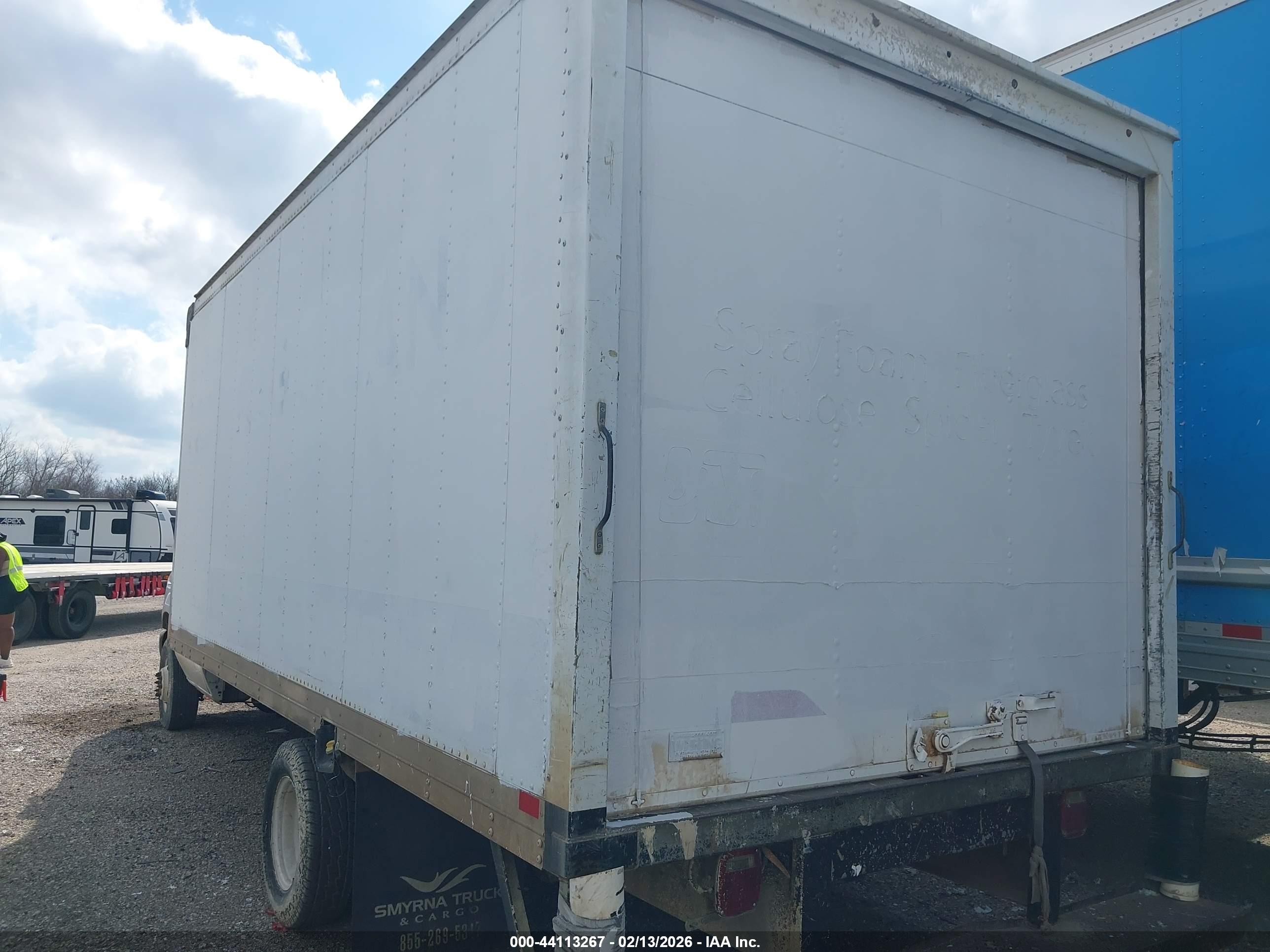 FORD E-350 image 3