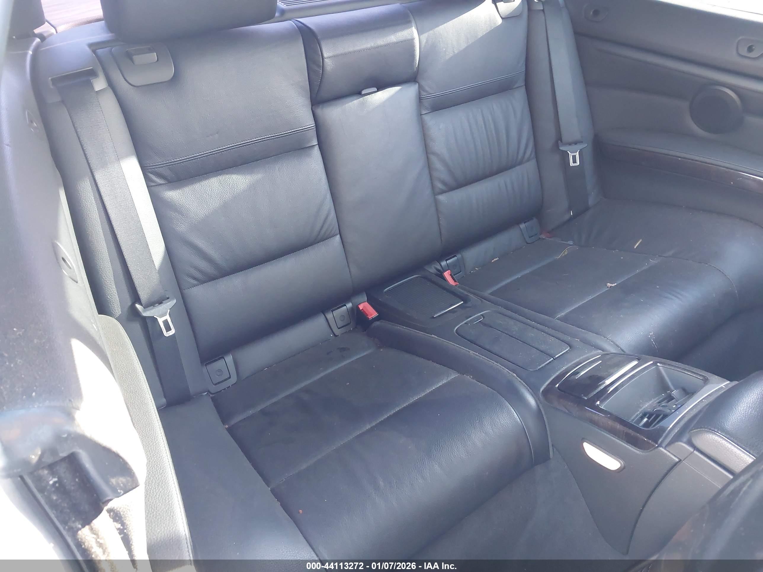 BMW 328I image 8