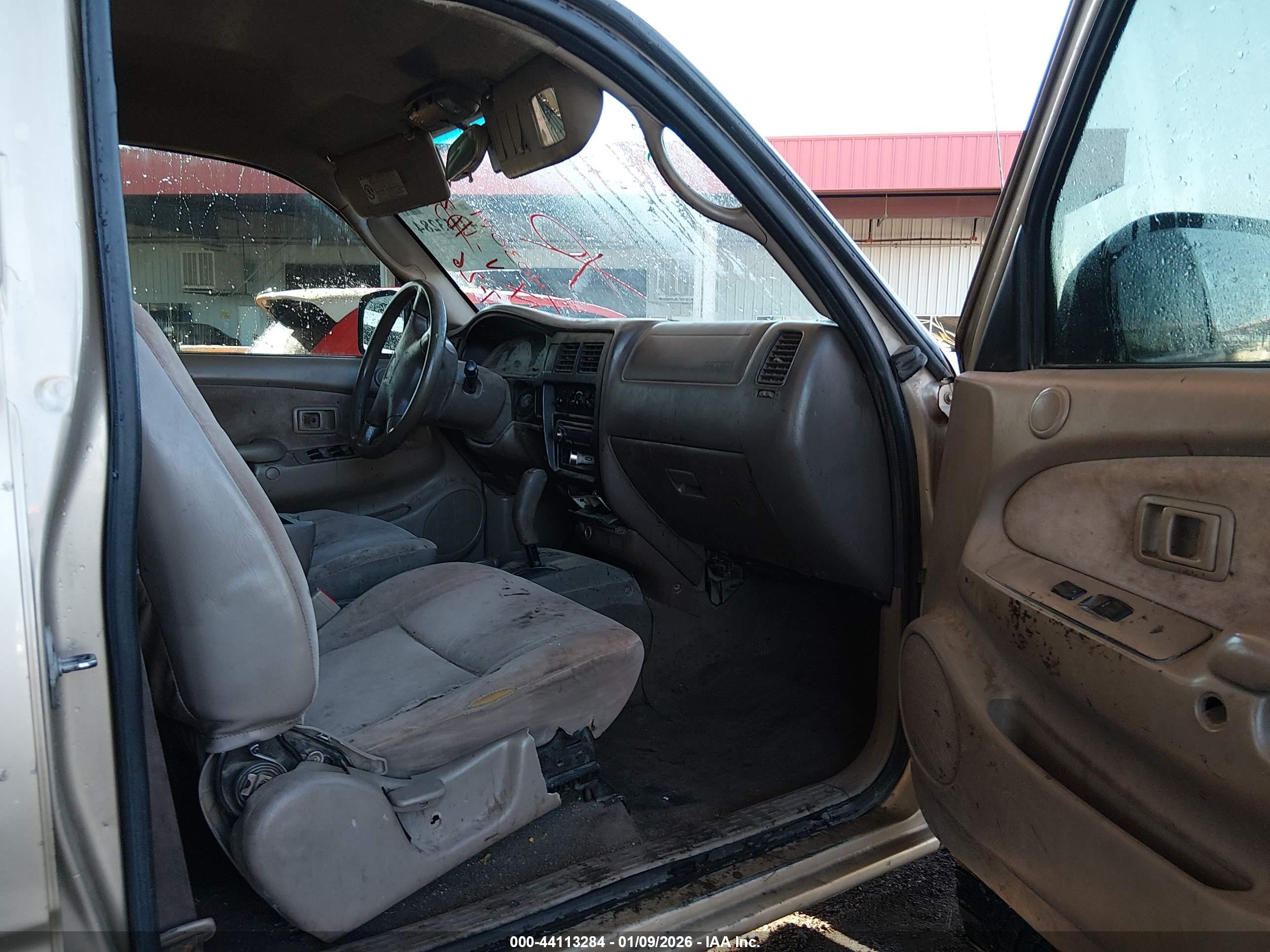 TOYOTA TACOMA image 5