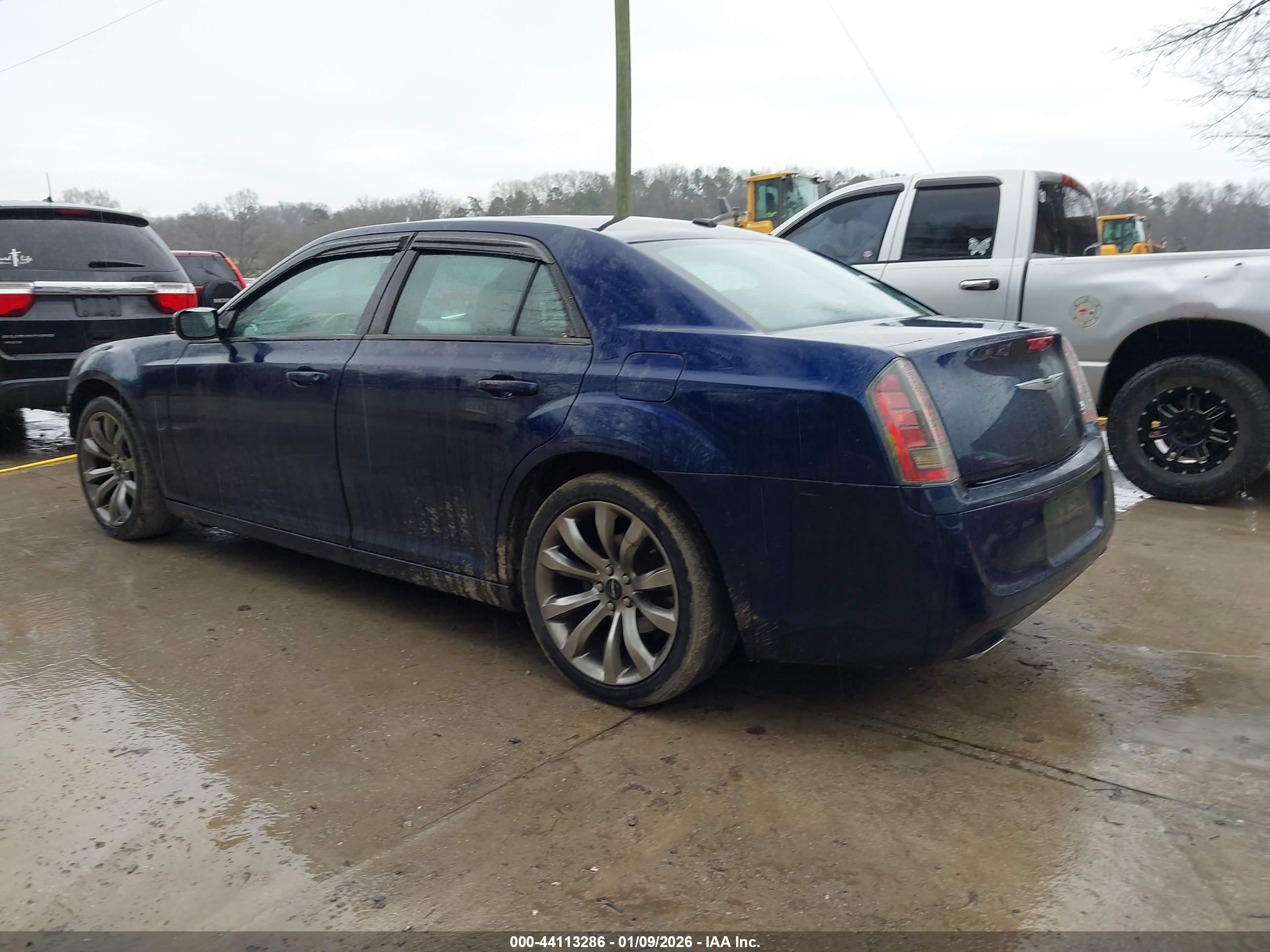CHRYSLER 300 image 3